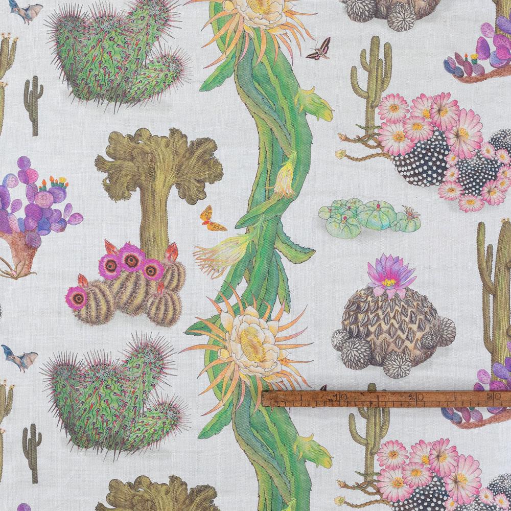 English Cactus Mexicanos in Dove Botanical Wallpaper For Sale