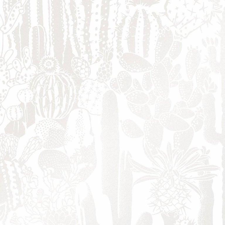 Cactus Spirit Designer-Tapete in Mist „Perlmutt auf Weiß“ (Moderne) im Angebot