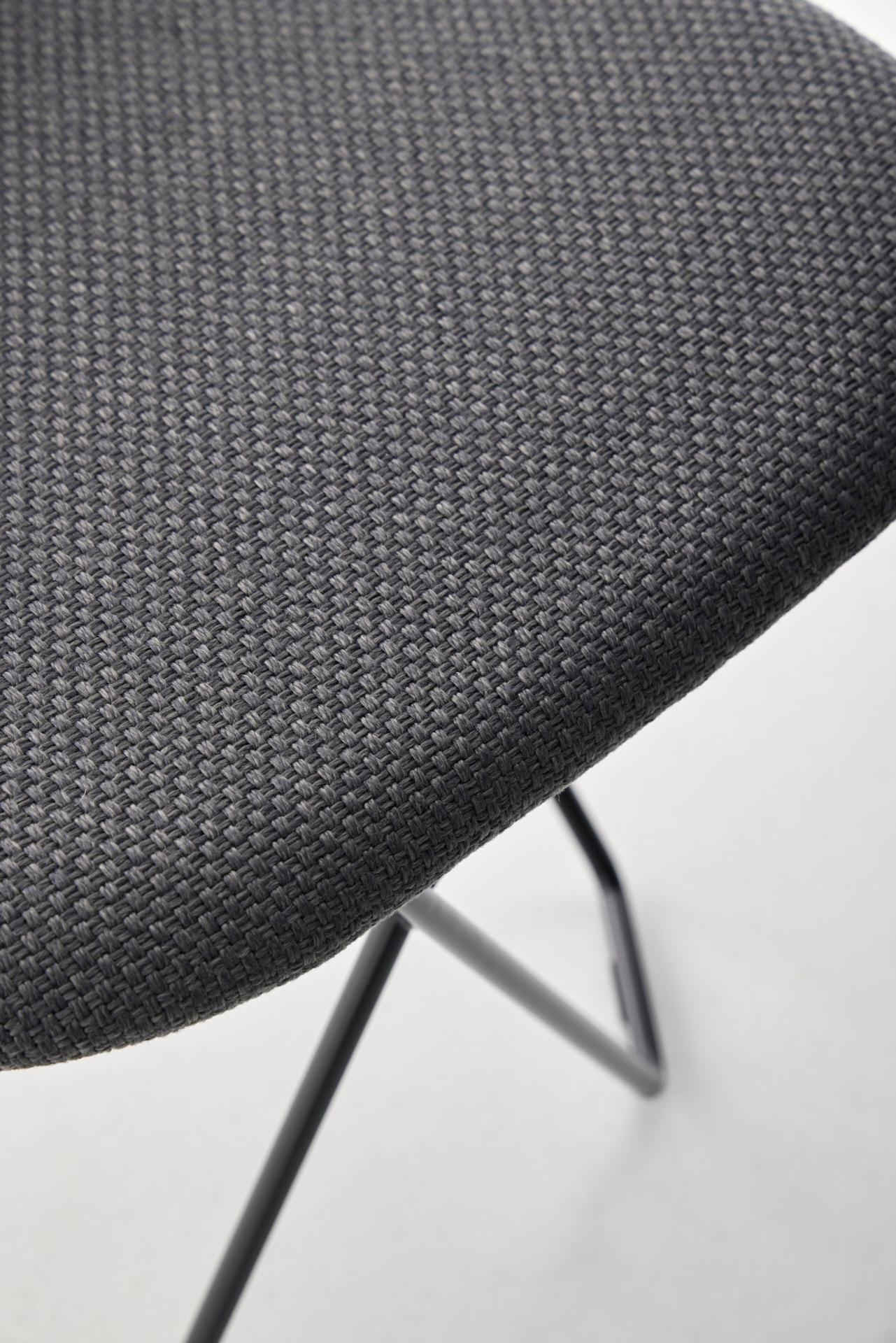 Postmoderno Sedia da pranzo Cactus Textile di Cuero Design in vendita