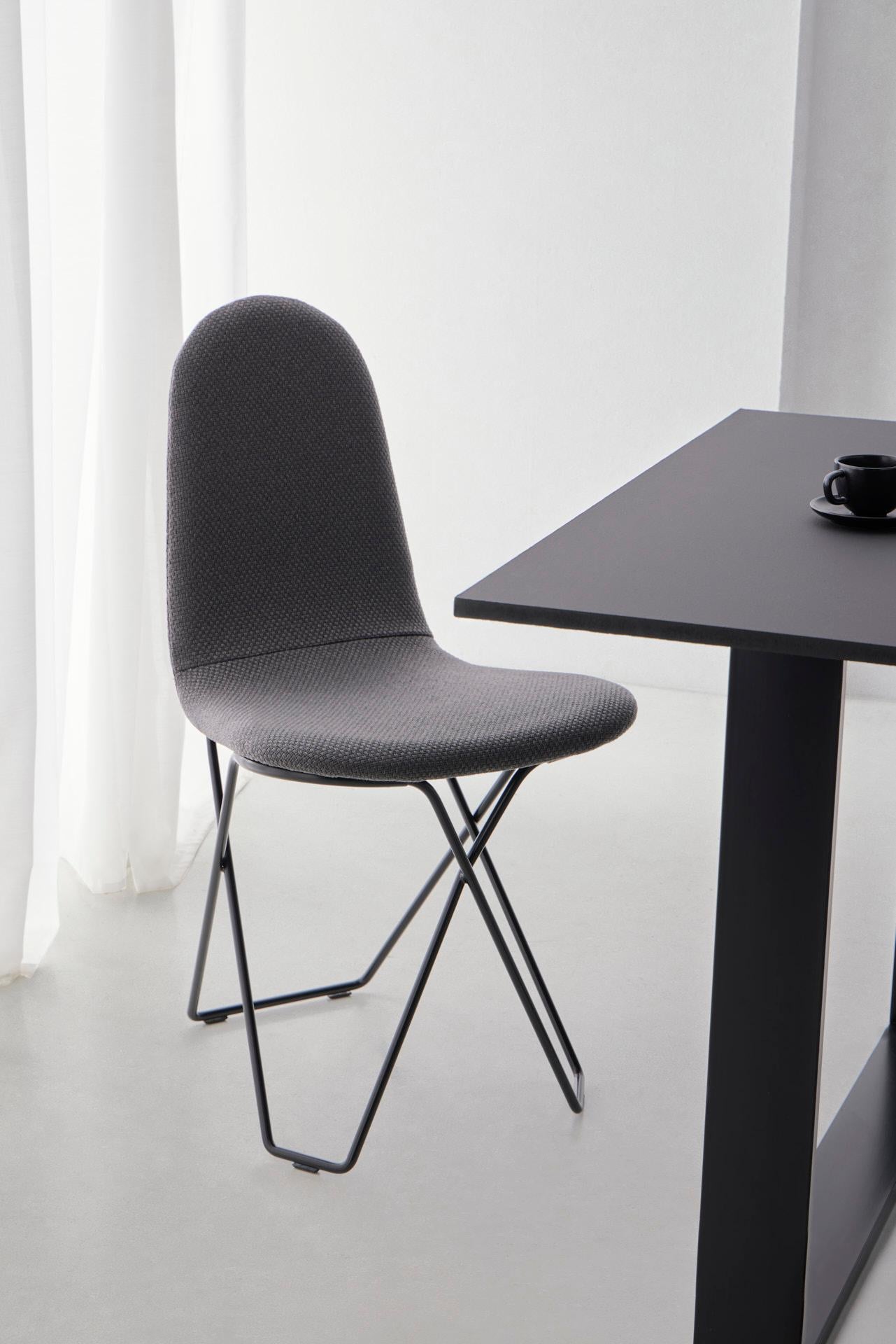XXI secolo e contemporaneo Sedia da pranzo Cactus Textile di Cuero Design in vendita
