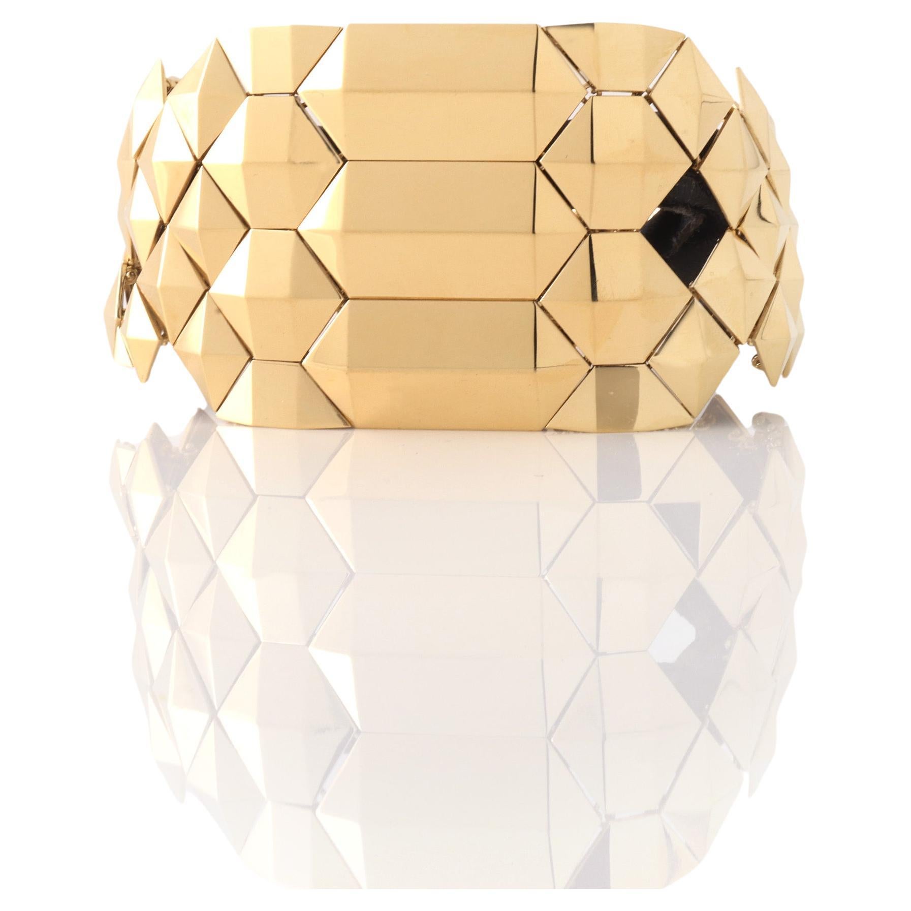 CADAR Python Bracelet 18K Gold For Sale