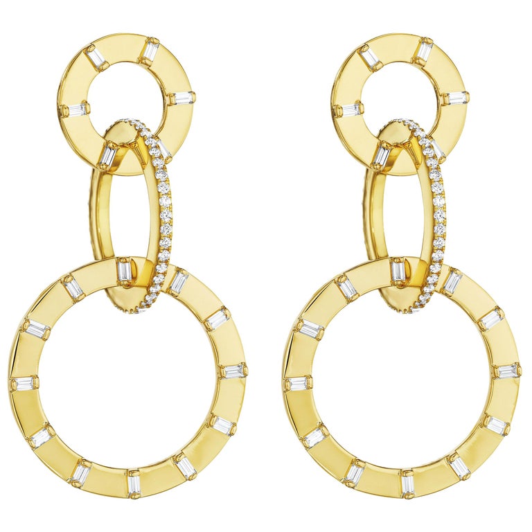 CADAR Unity Earrings in 18K Yellow Gold and 1.94 Carat Diamond 