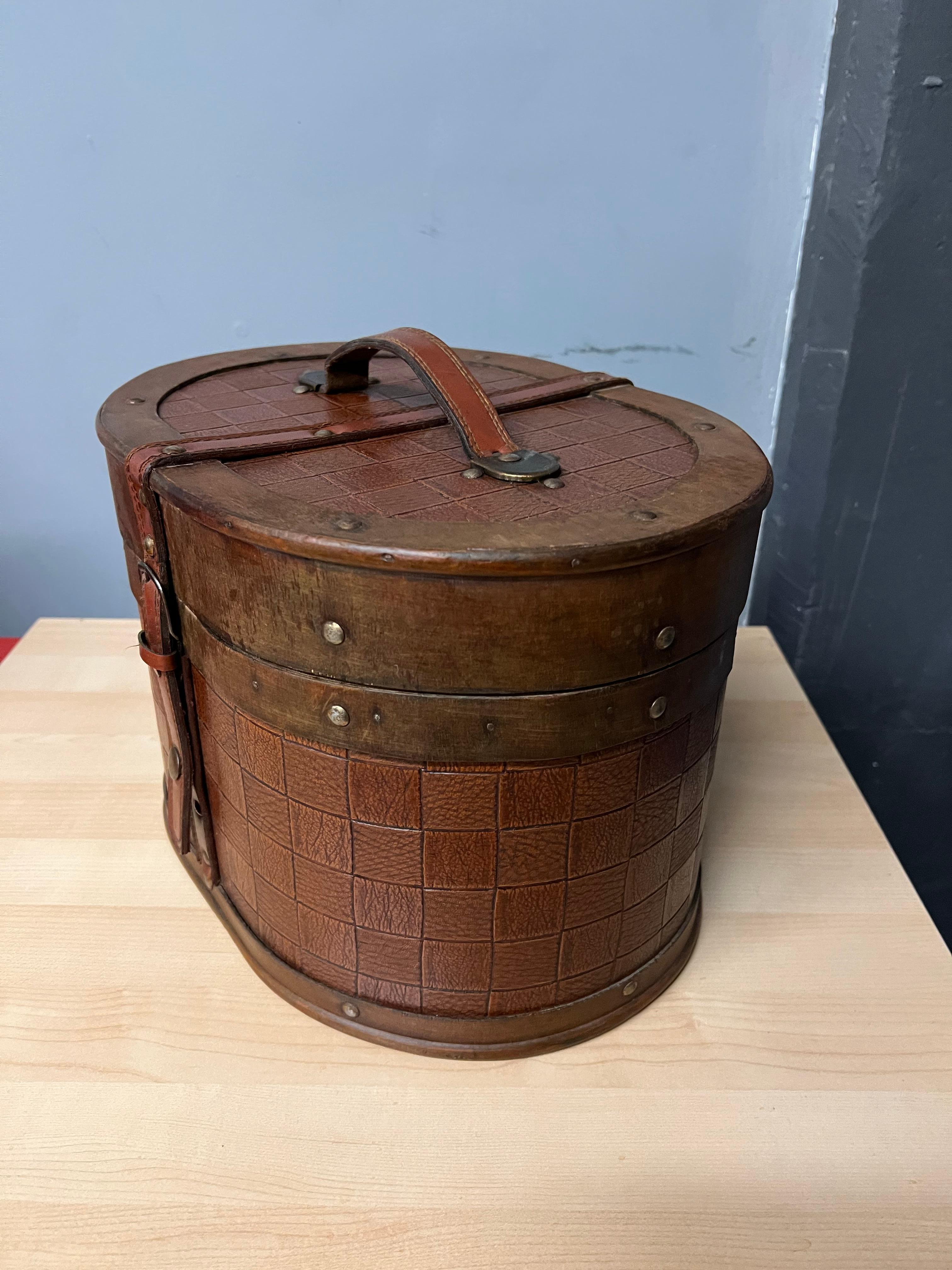 20th Century Caddy with Buckle and Snap Closure For Sale
