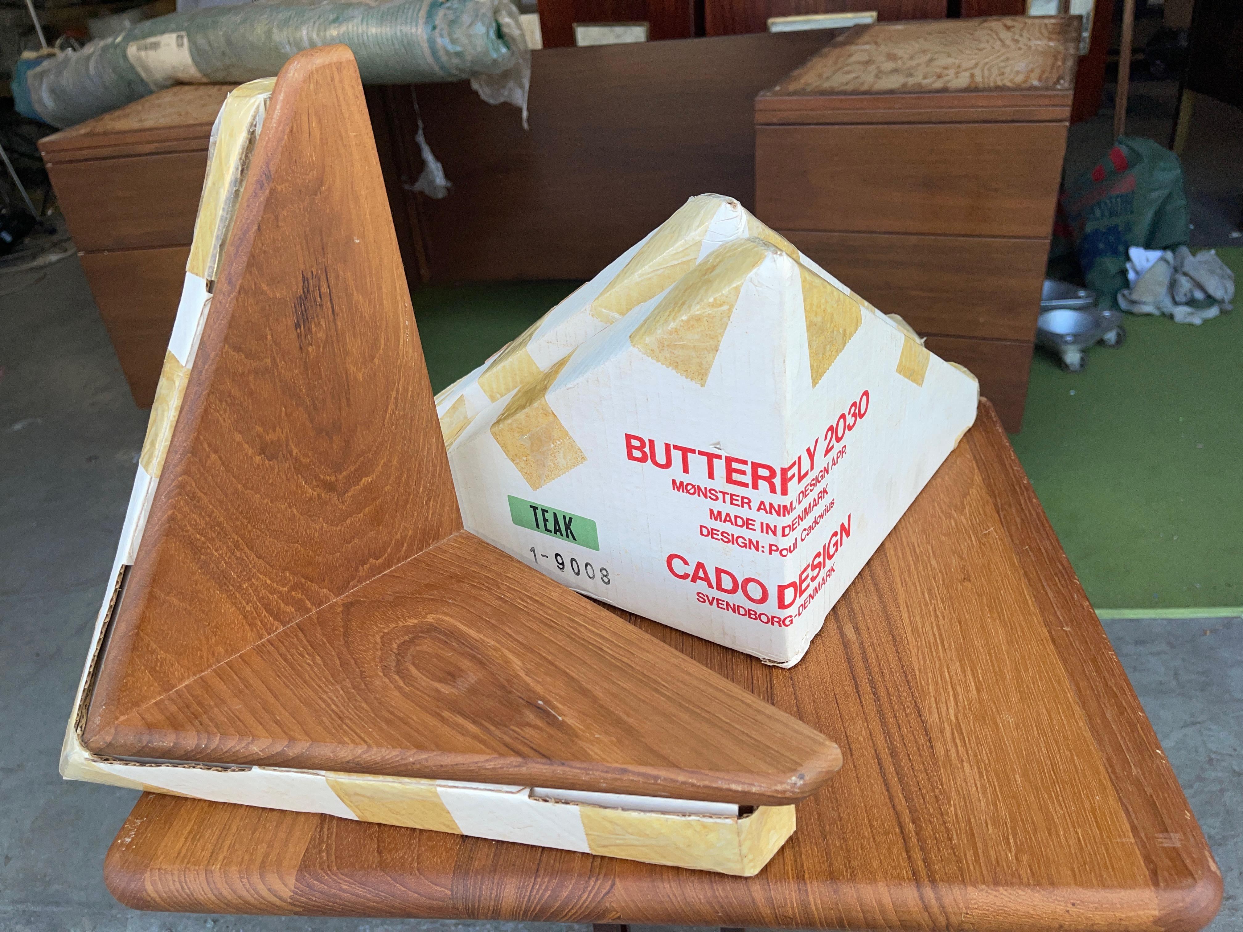 Danese CADO Teak Butterfly Wall Shelves Set of 4 (NOS) in vendita