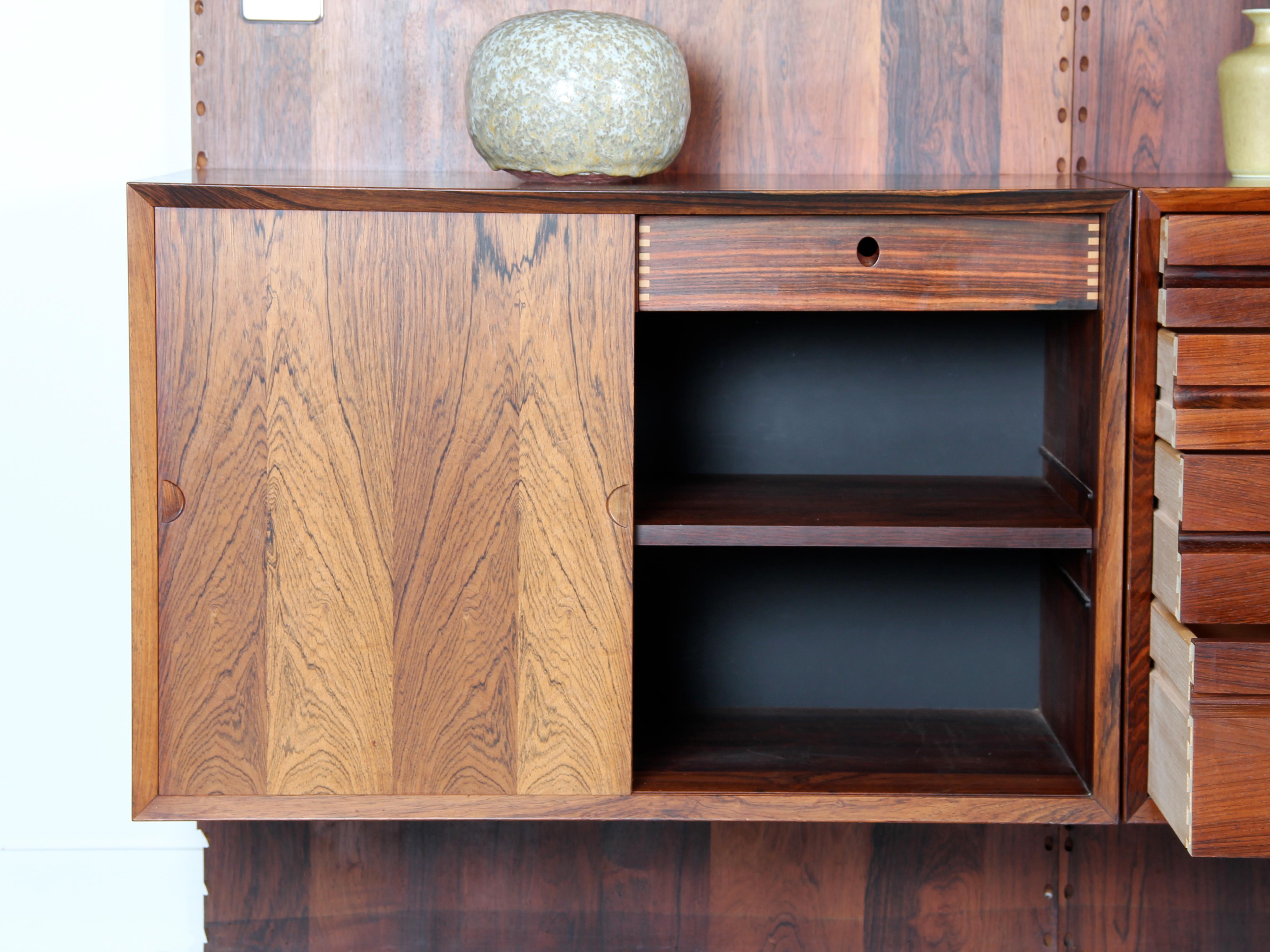 Cado Wall rosewood shelving unit by Poul Cadovious For Sale 4