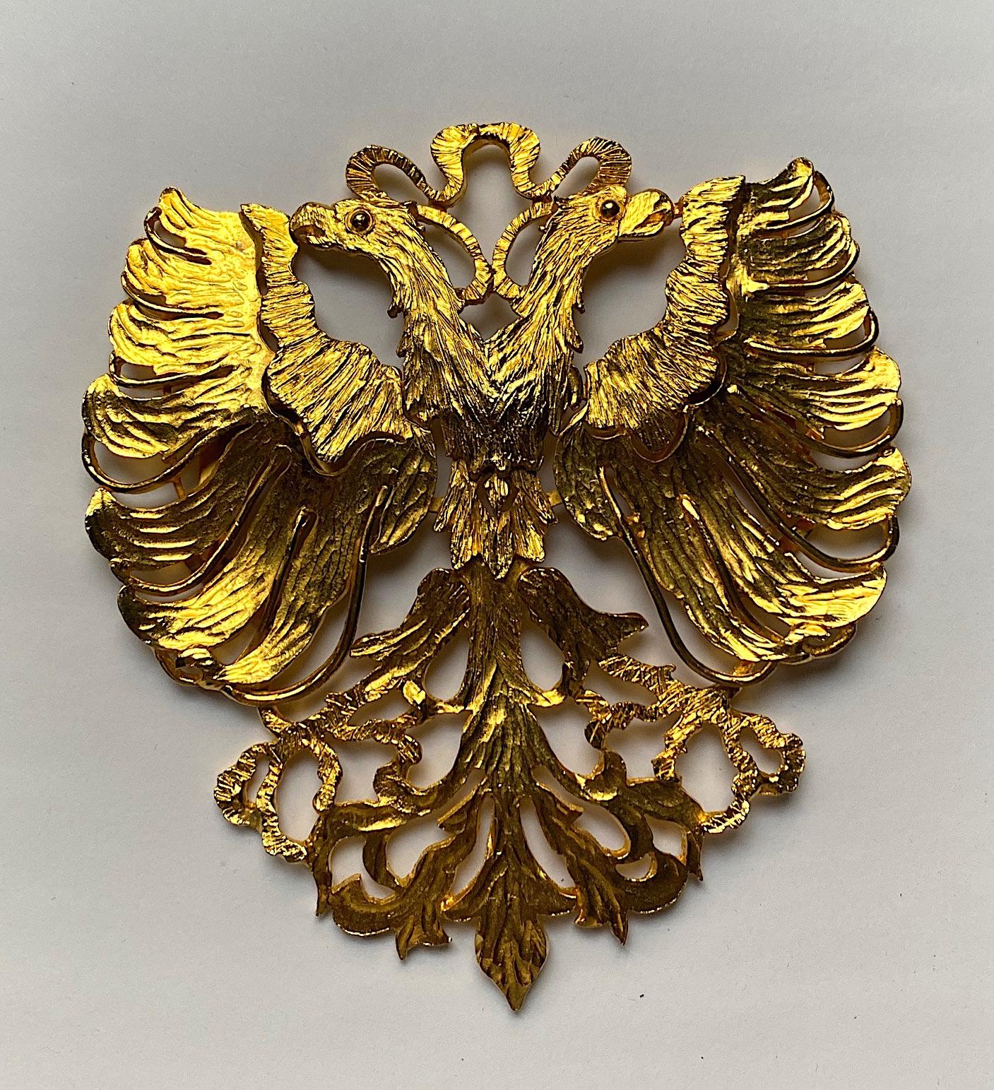 Cadoro 1970s Huge Double Head Eagle Crest Scarf Clip In Good Condition In New York, NY