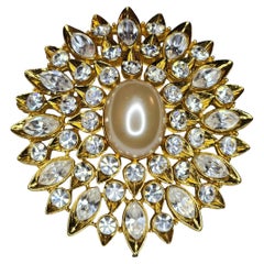 Cadoro Faux Pearl Rhinestone Gold Tone Circular Brooch