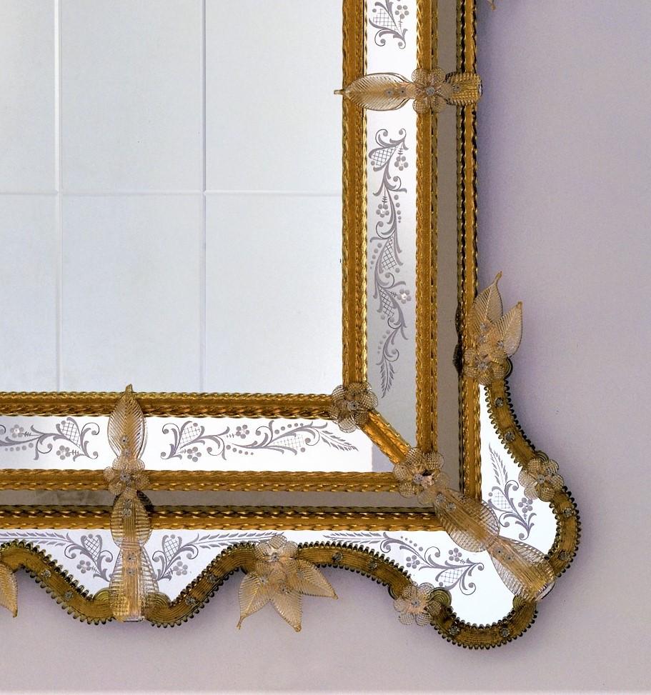 CA'D'ORO, Muranoglas-Spiegel im venezianischen Stil von Fratelli Tosi, hergestellt in Italien im Zustand „Neu“ im Angebot in Murano Venezia, IT