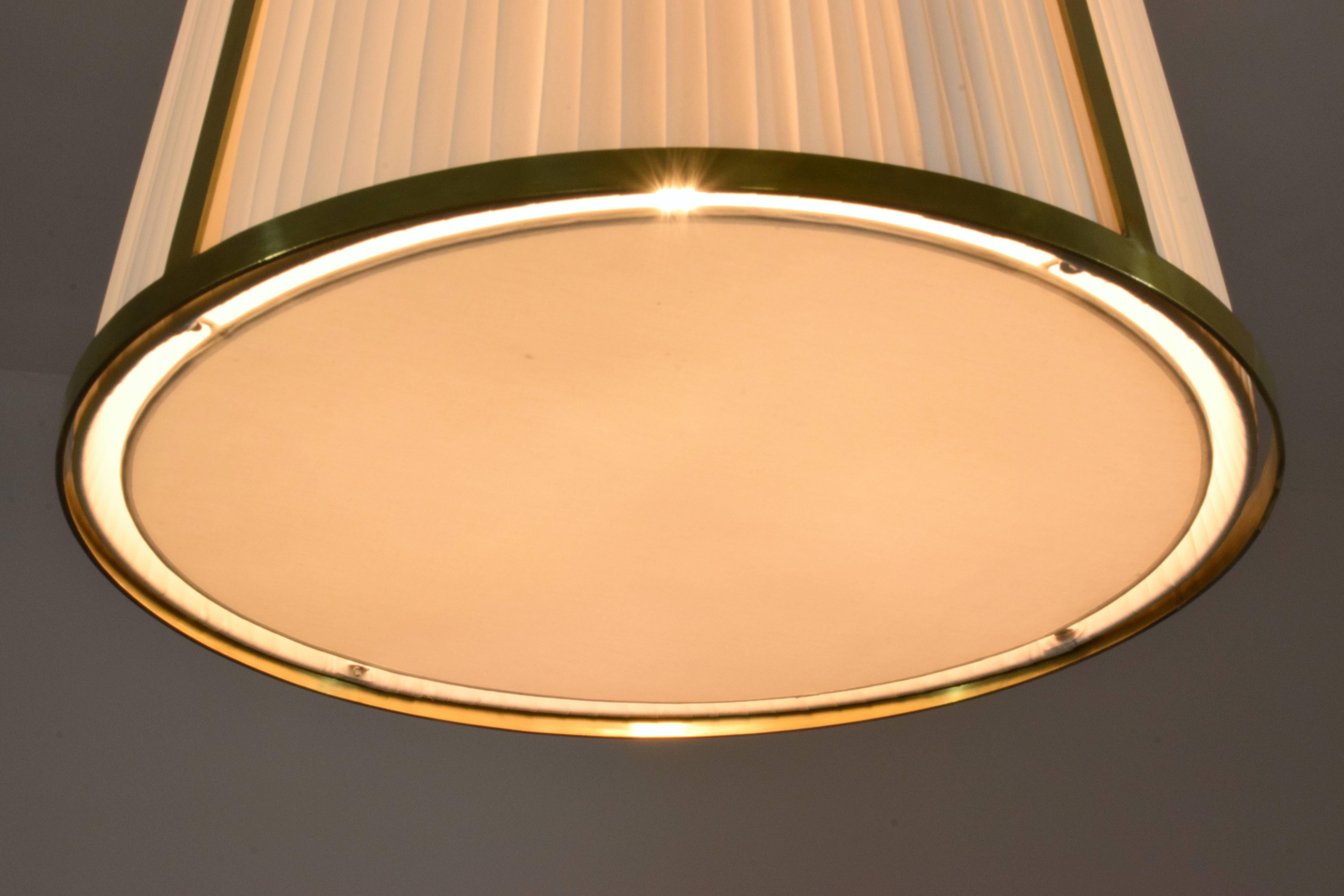 Caeli-S1 Monumental Brass Pendant Light, Flow Collection For Sale 1