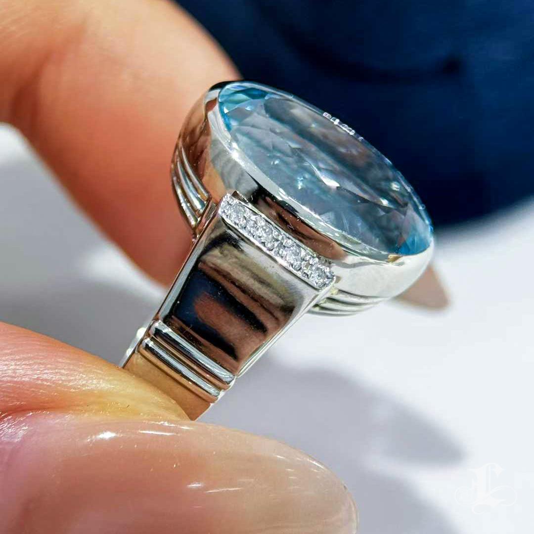 【Caelmare】7.83ct Aquamarin & Diamant Schwerer Platin Ring im Angebot 3
