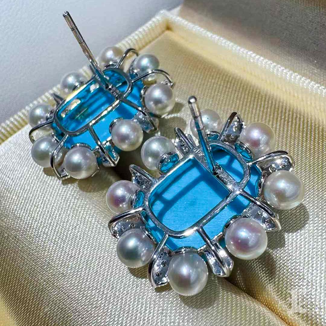 【Caelmare】8.3ct Natural Turquoise, Diamond & Baby Akoya Pearl Halo Earrings en vente 4