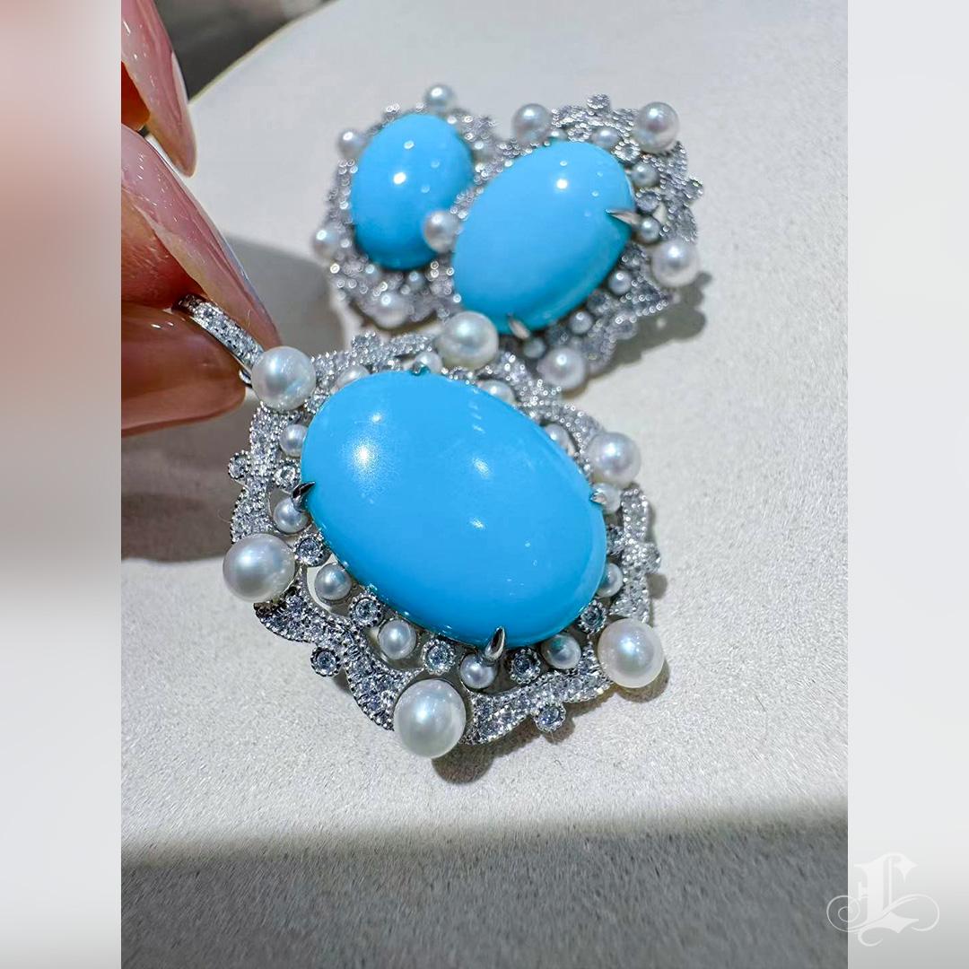 【Caelmare】Azure Bloom Turquoise and Akoya Pearl Diamond Earrings and Pendant Set For Sale 5