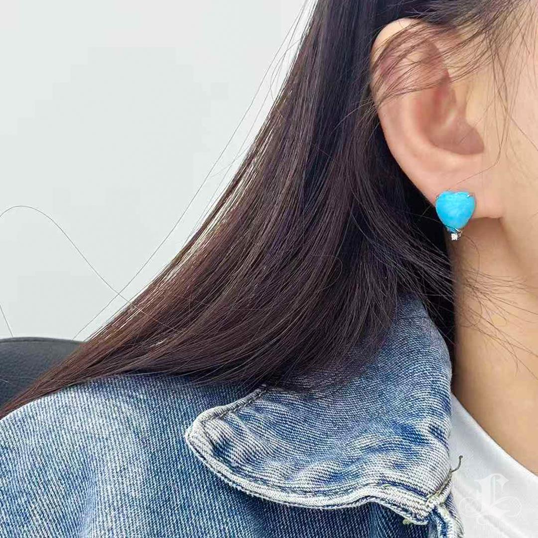 【Caelmare】Celeste Heart Turquoise & Akoya Pearl Detachable Earrings For Sale 6