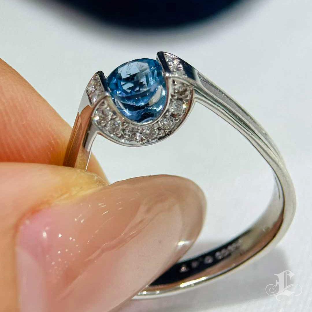 【Caelmare】0.47ct Aquamarin & Diamant Platin Ring im Angebot 1