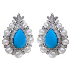 【Caelmare】Royal Crest Turquoise & Pearl Medallion Earrings