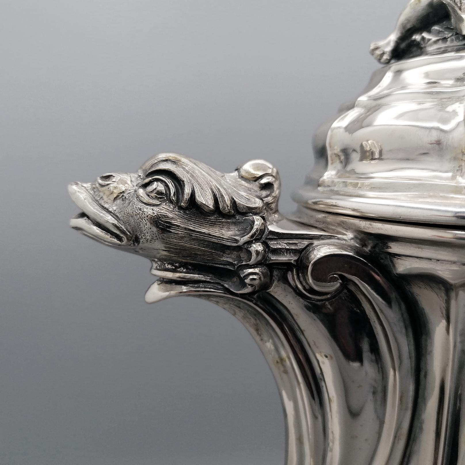 Italian baroque coffee pot in 800 silver  For Sale 1