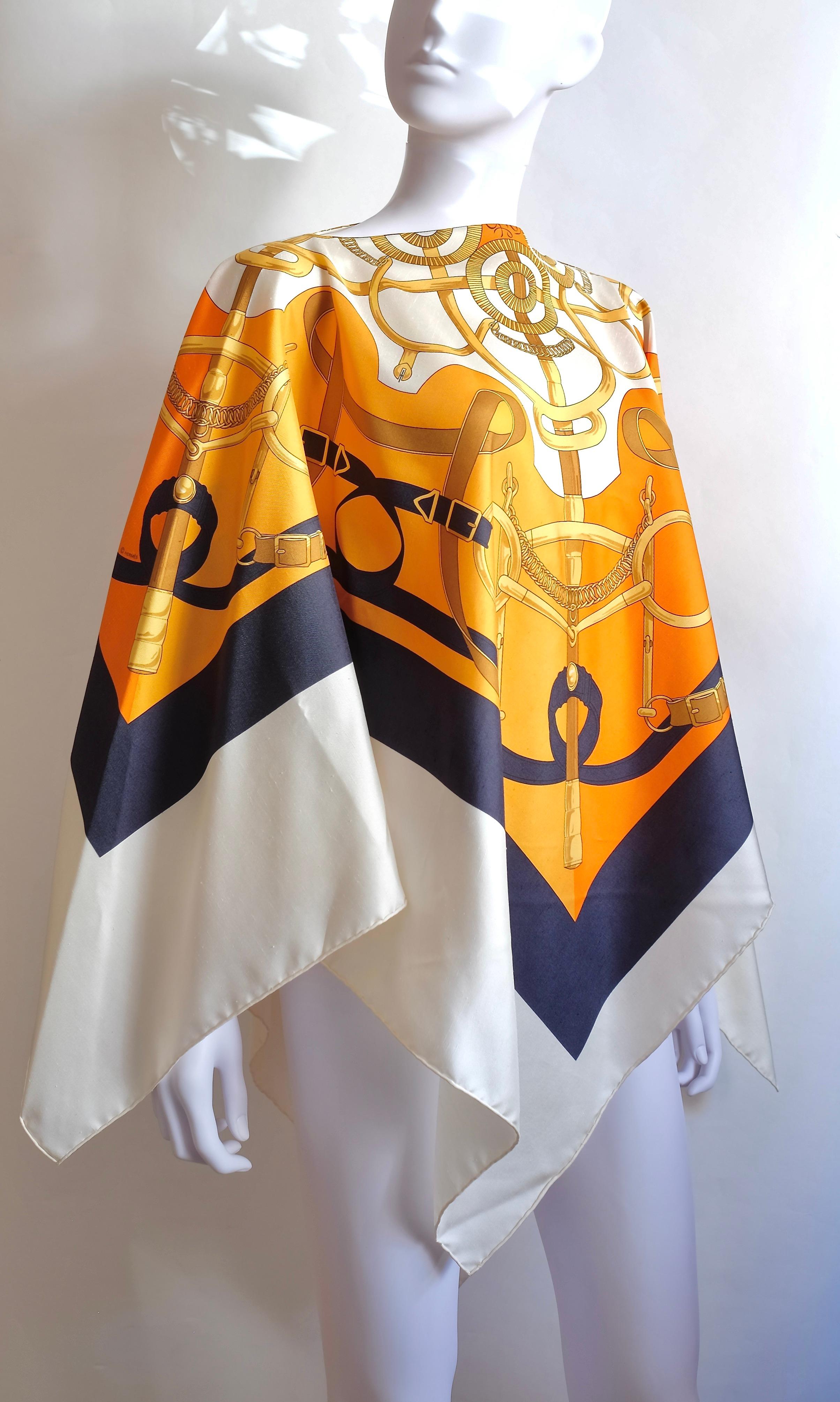 Beige Hermès Caftan For Sale