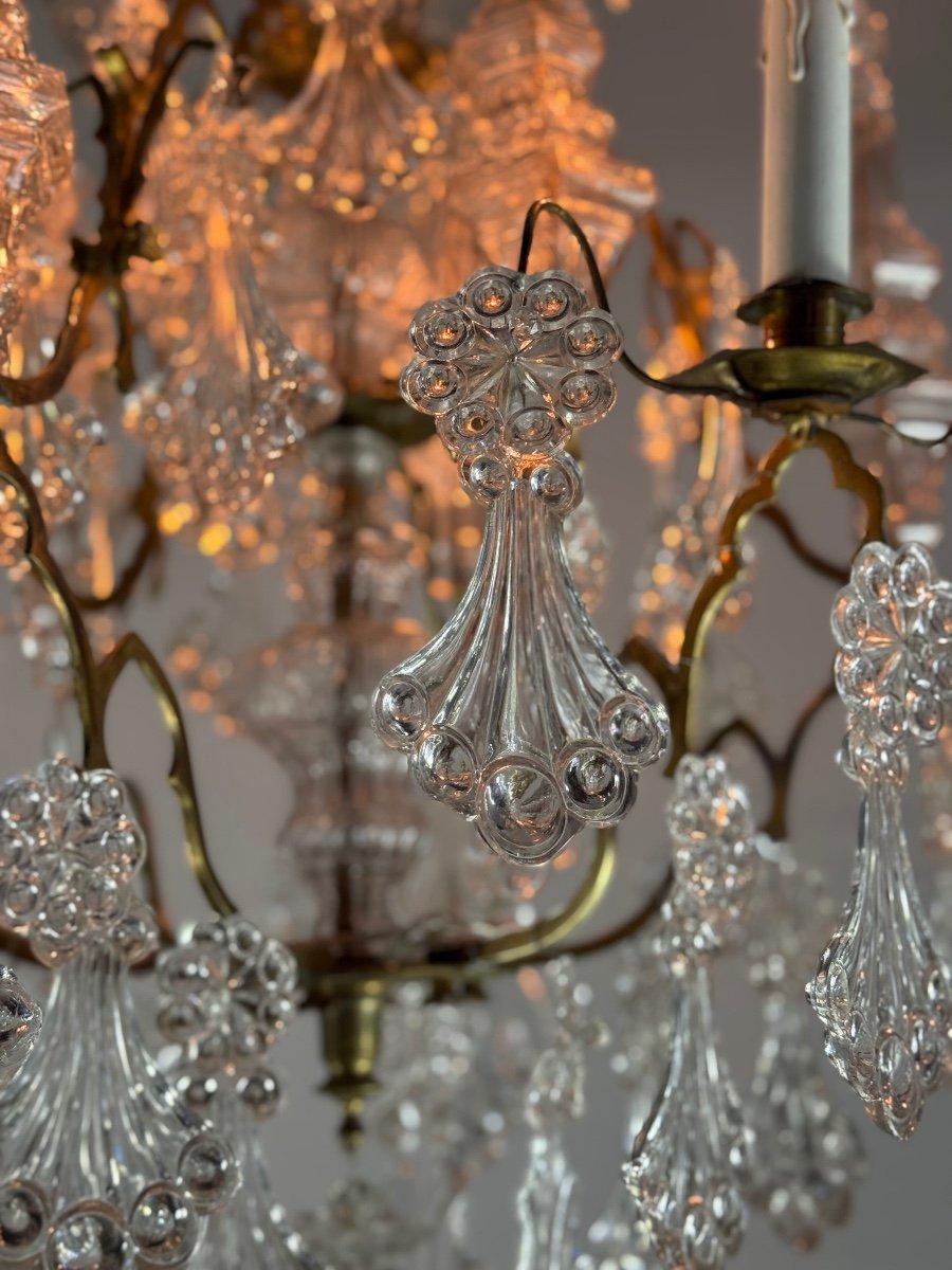 Cage chandelier with moulded glass and bronze pendants, circa 1800 In Excellent Condition For Sale In Honnelles, WHT