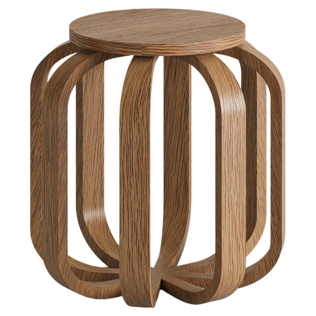 Cage OAK Hocker von Tuğçe Geyik