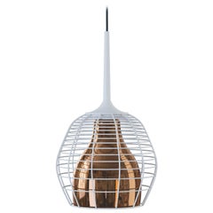 Petite suspension grappe Cage en blanc avec diffuseur en bronze de Diesel Living