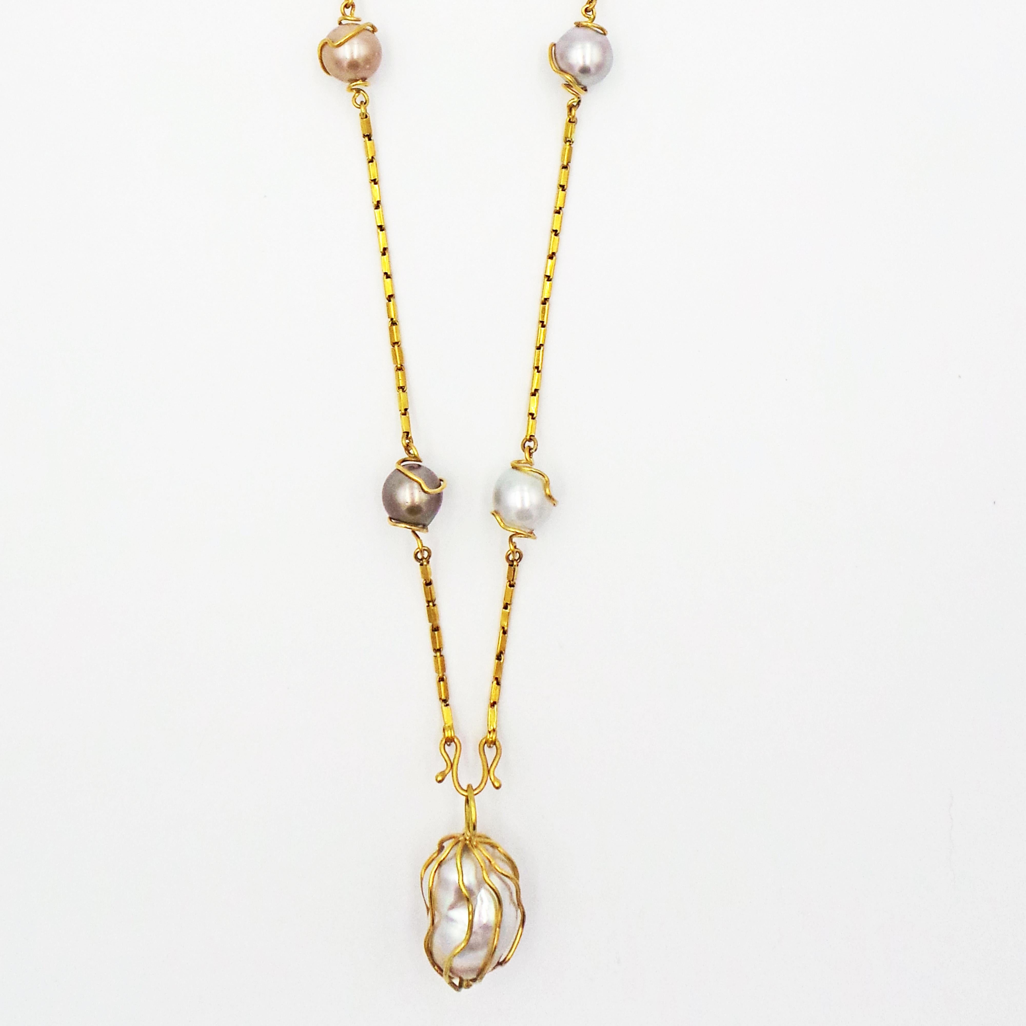 22 carat gold necklace