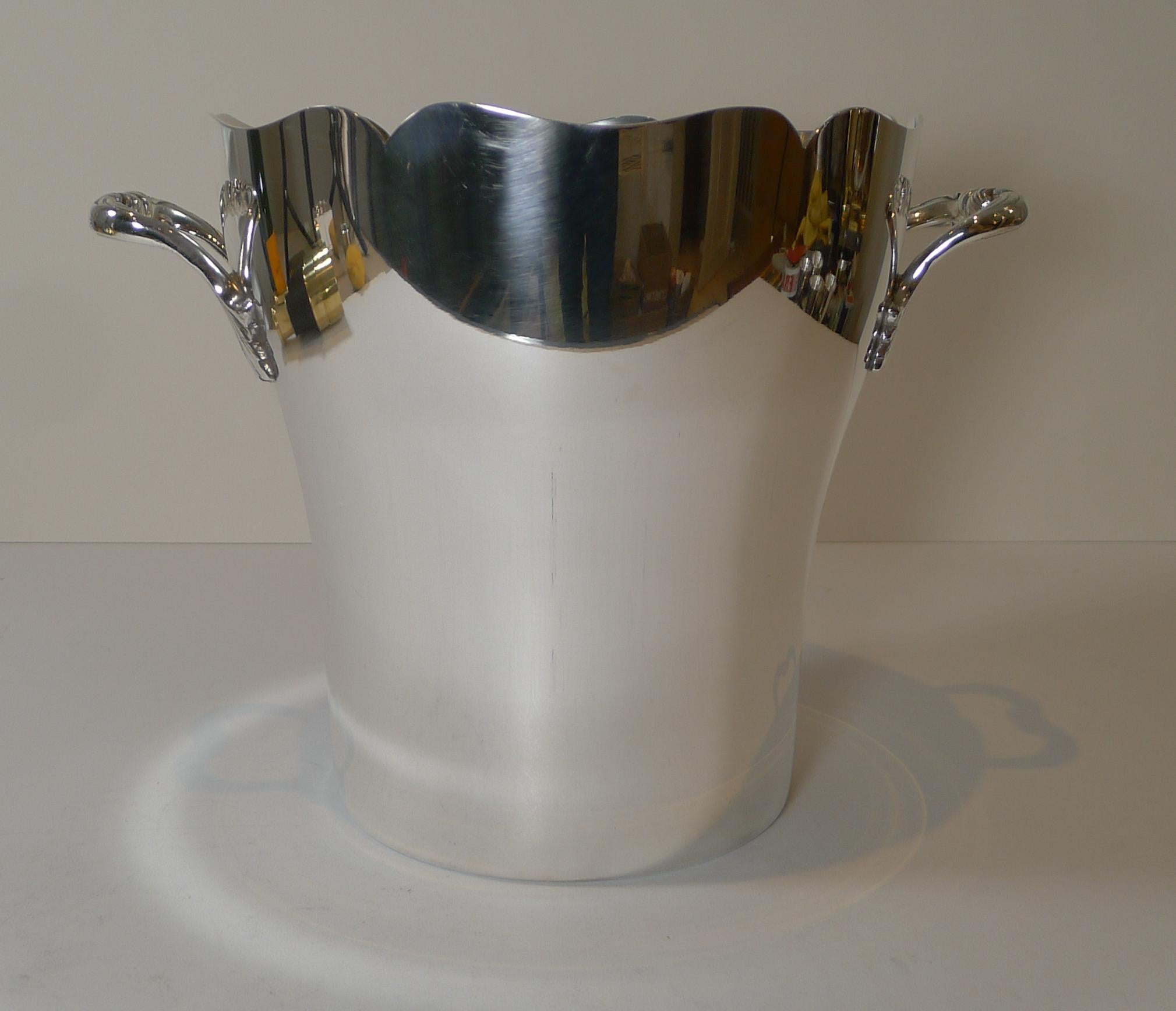 Cailar & Bayard, Paris, Elegant French Champagne Bucket / Wine Cooler c.1920 In Good Condition For Sale In Bath, GB
