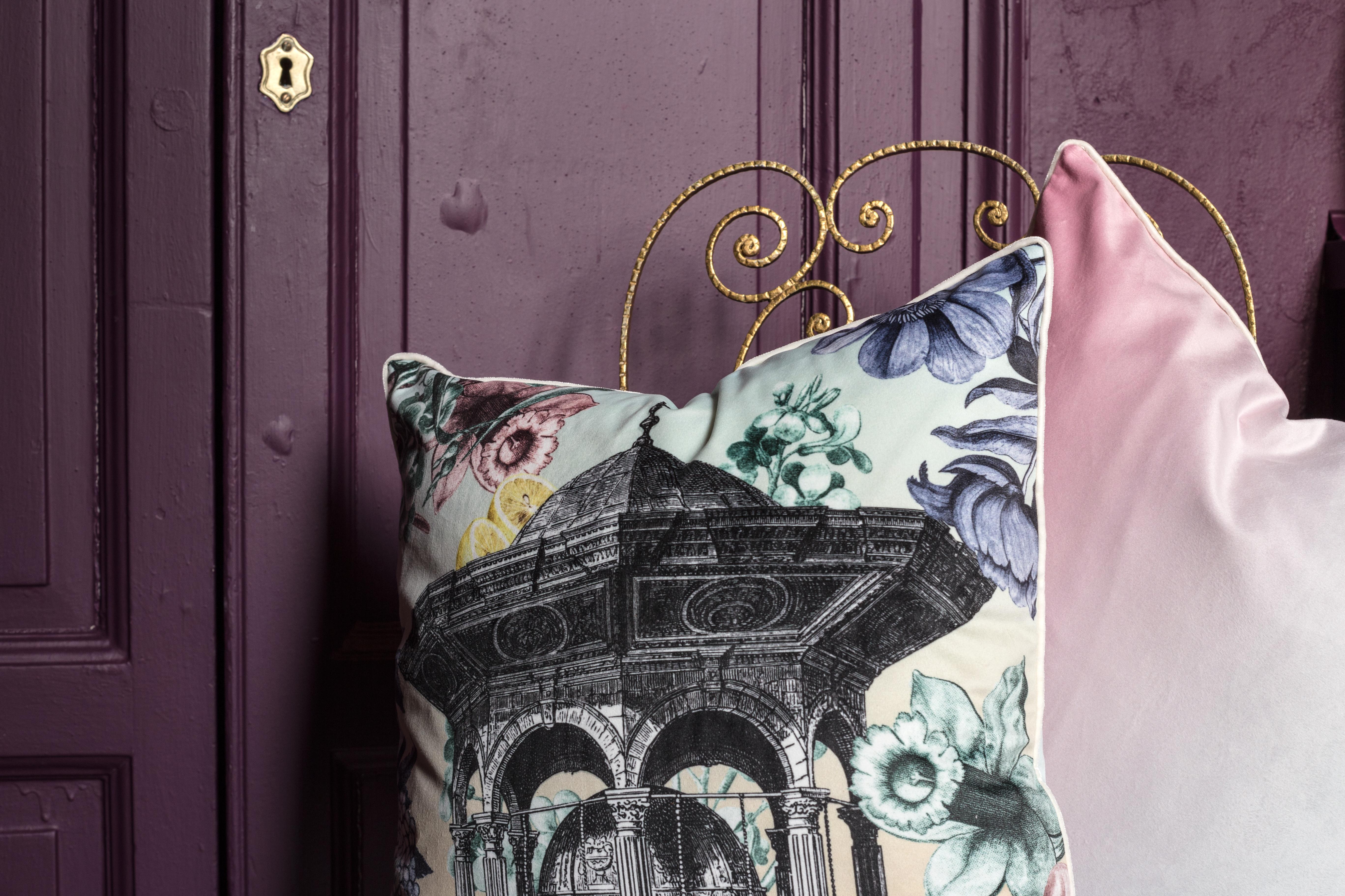 Cairo, Contemporary Velvet Printed Pillow by Vito Nesta In New Condition For Sale In Milano, Lombardia