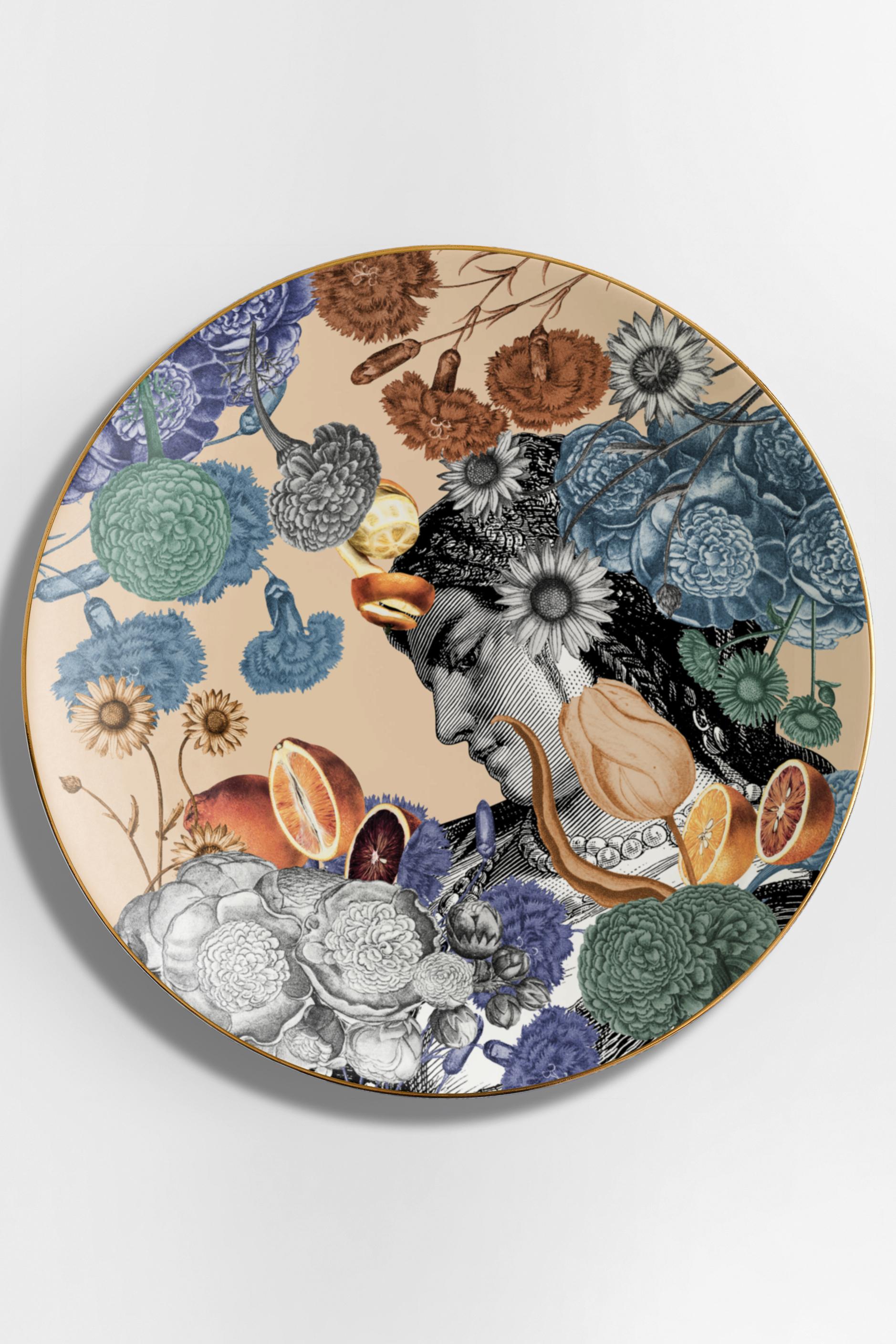 Cairo, Six Contemporary Porcelain Platters with Decorative Design For Sale 3