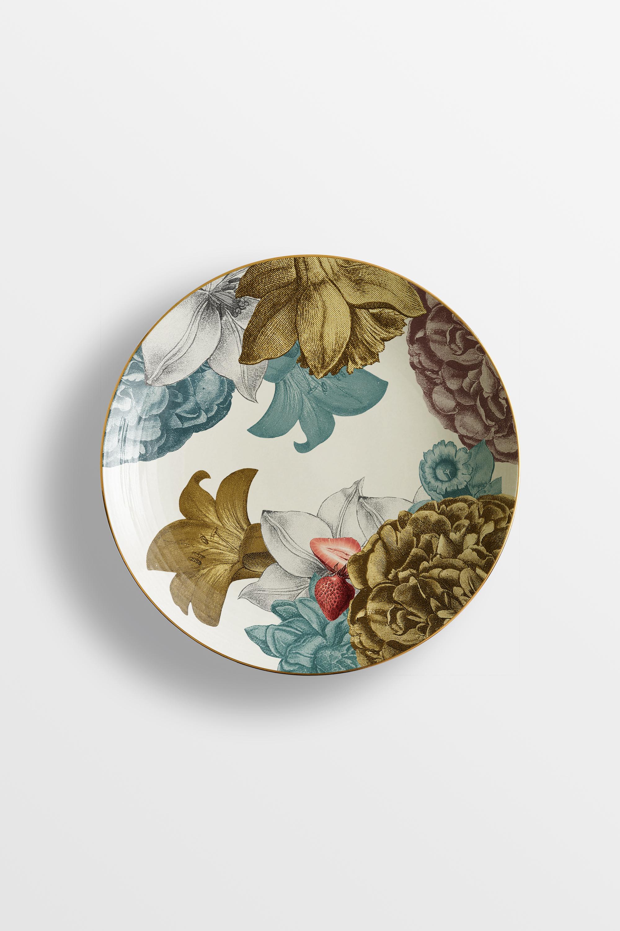 Cairo, Six Contemporary Porcelain Soup Plates with Decorative Design For Sale 3