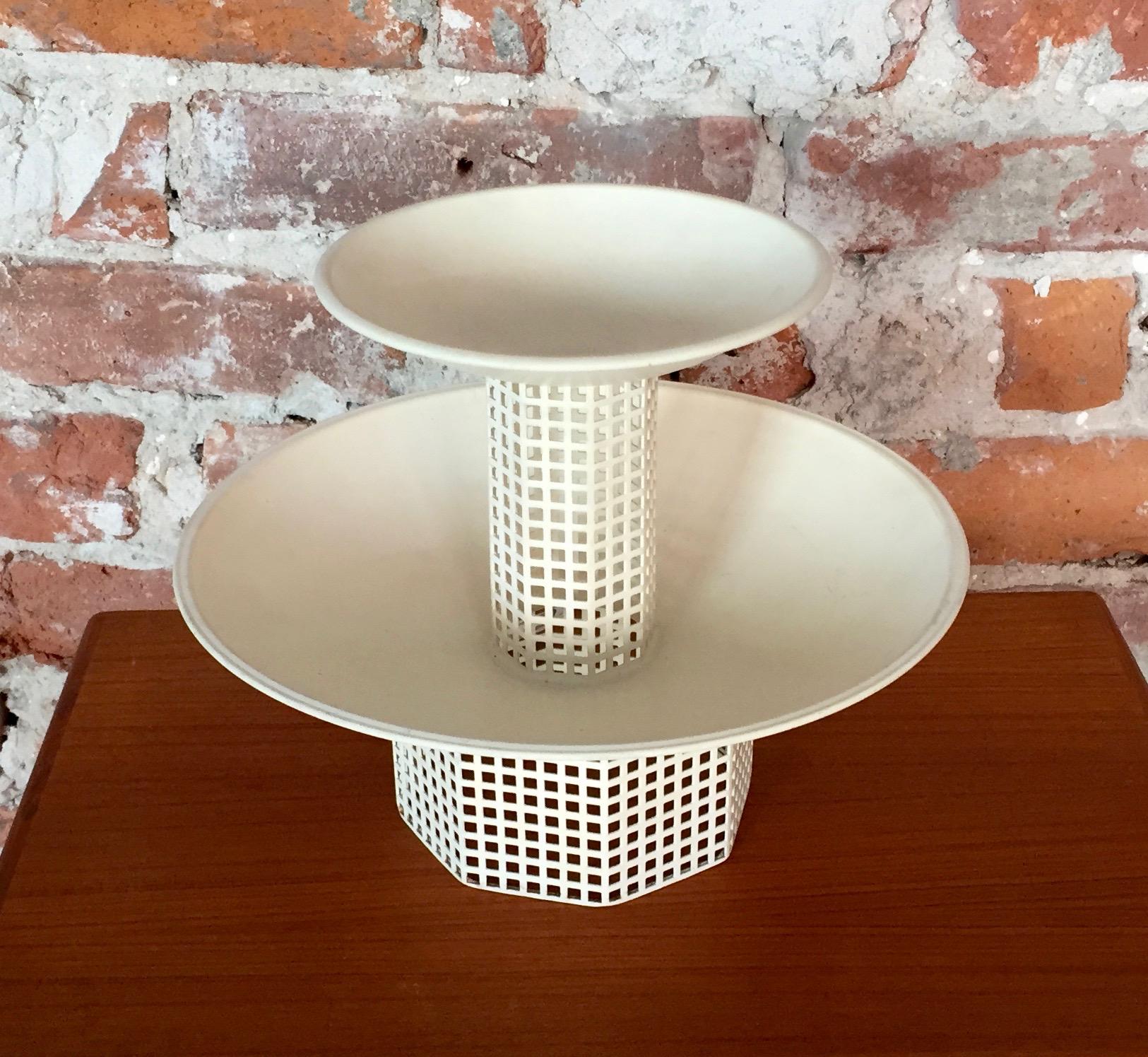 Cake stand from the 1980s re-issue of Josef Hoffmann´s table utensils designed circa 1906 for Wiener Werkstätte. Enamelled metal.