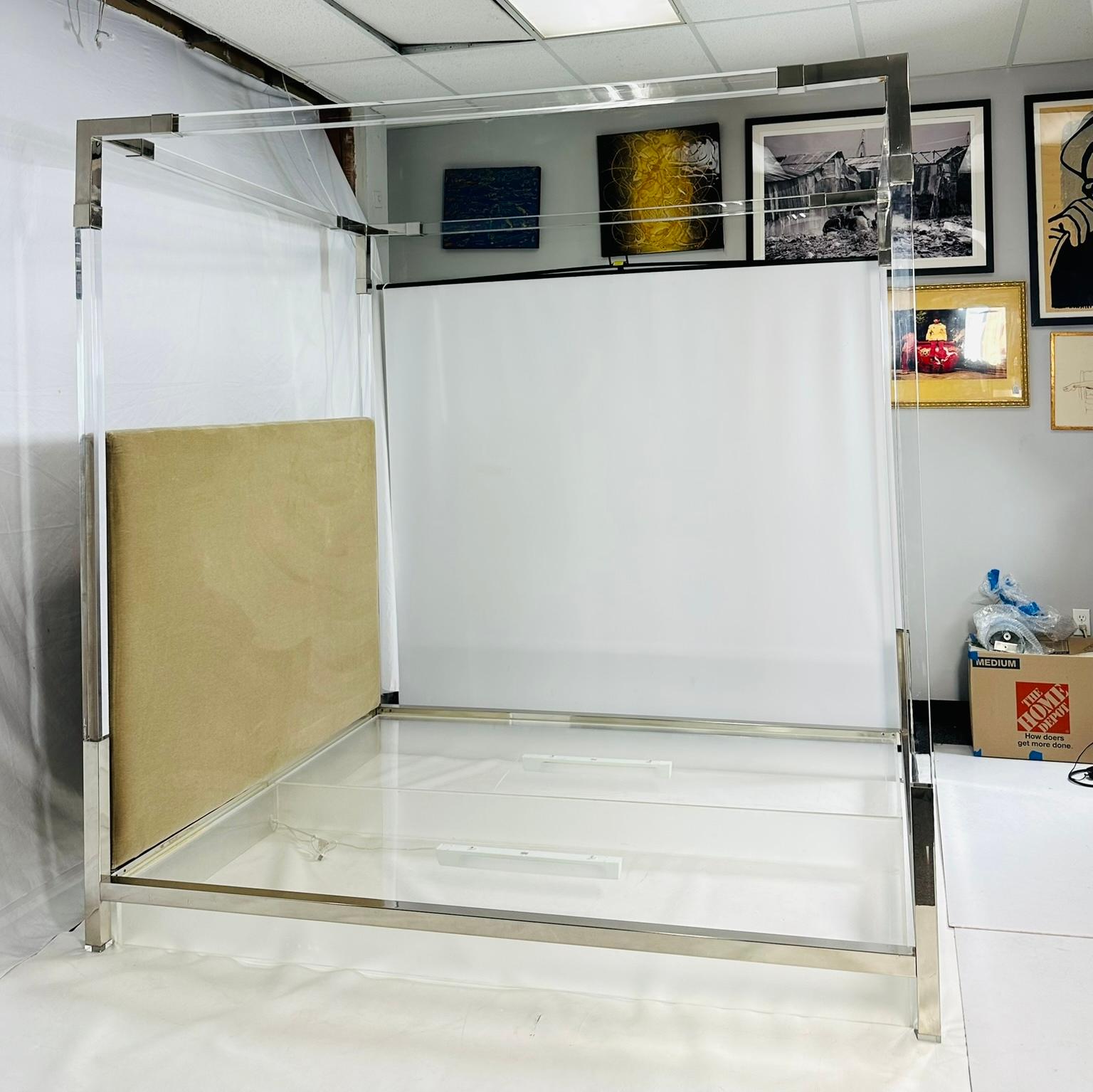 Cal-King 4 Poster Bed in Polished Nickel & Lucite by Charles Hollis Jones In Good Condition For Sale In Los Angeles, CA