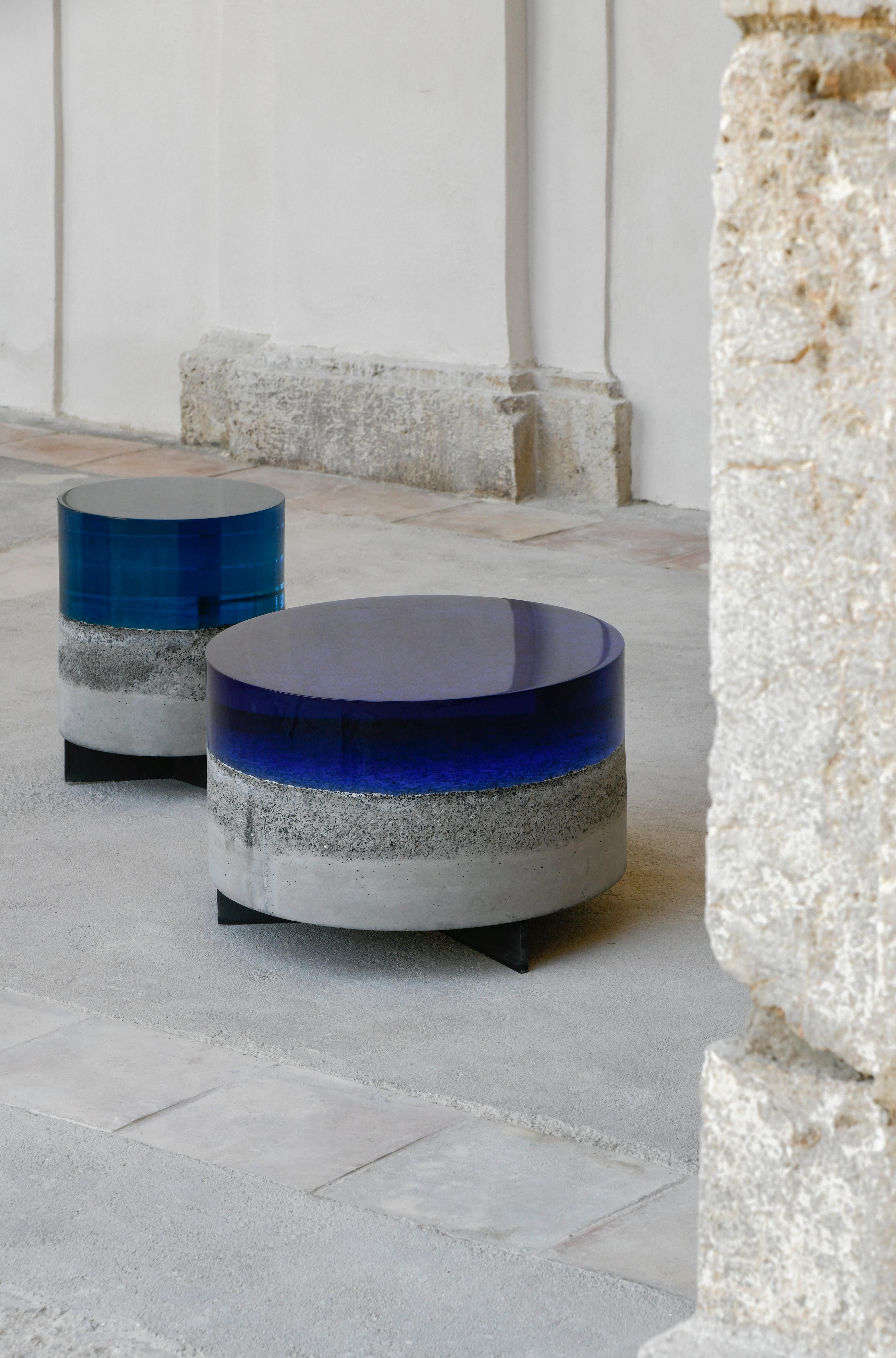 Italian Cala, Big Coffee Table by Draga&Aurel Resin and Concrete, 21st Century For Sale