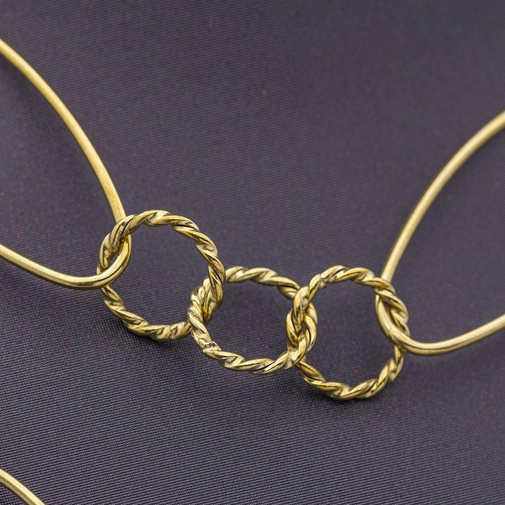 Yellow Gold Necklace for women : 27,00 grams : Hollow : Measures: 80 cm long, this necklace allows two turns to shorten it : Carabiner clasp : 18kt Yellow Gold : Brand new product : Ref:D359681LF
