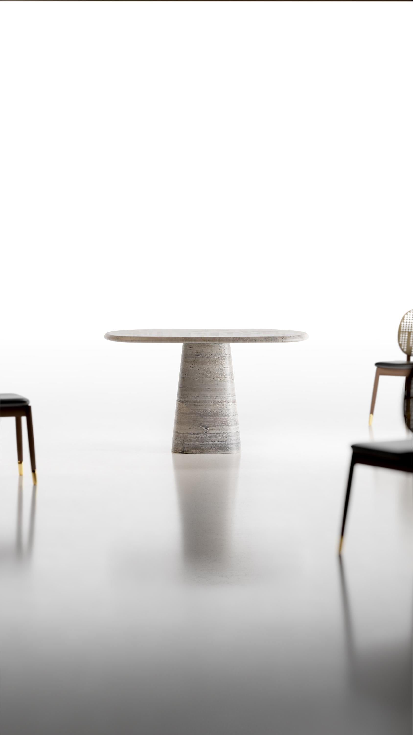 Calacatta Macchia Vecchia Wedge Table by Marmi Serafini In New Condition For Sale In Geneve, CH