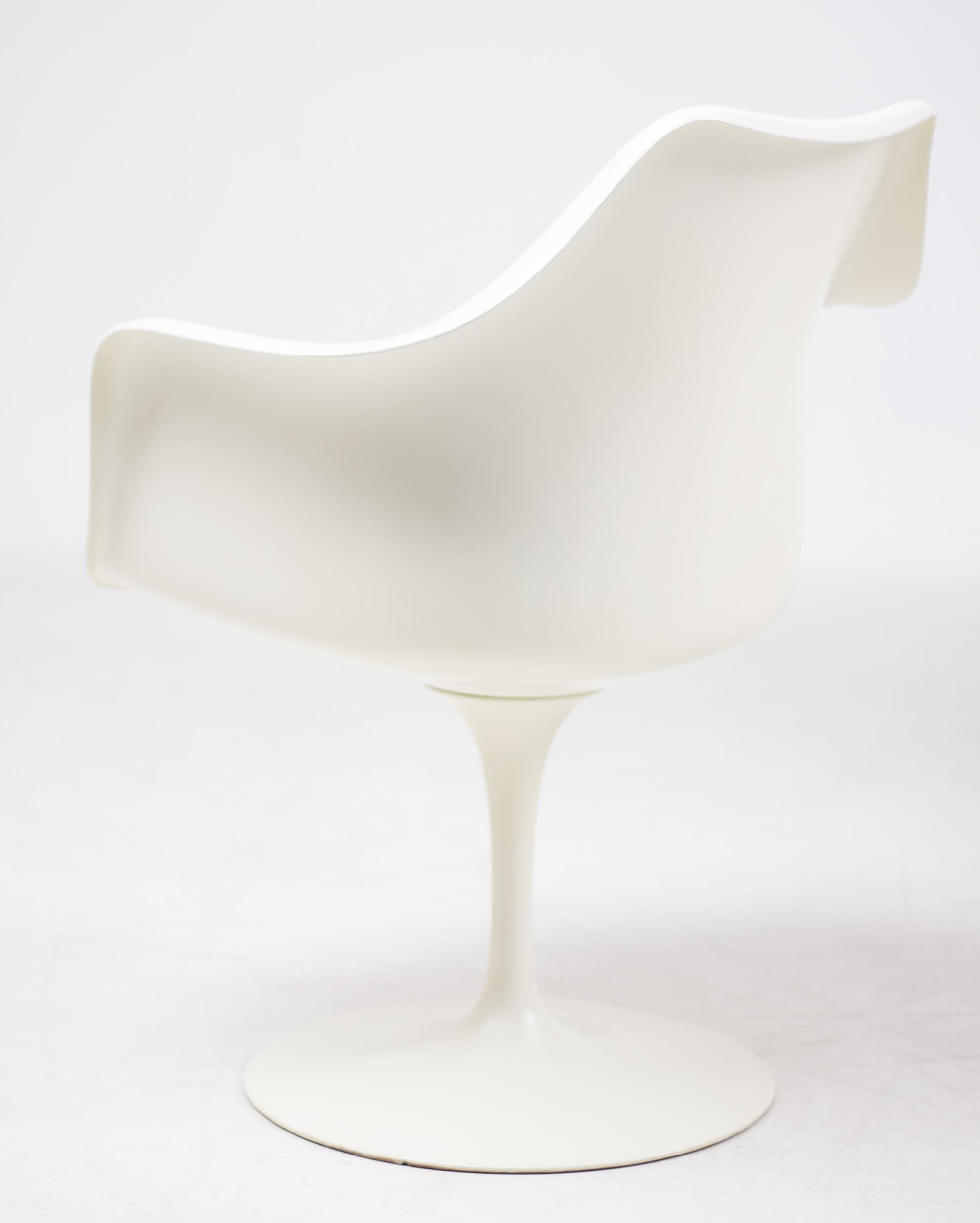 Calacatta Marble Dining Set by Eero Saarinen for Knoll International 1