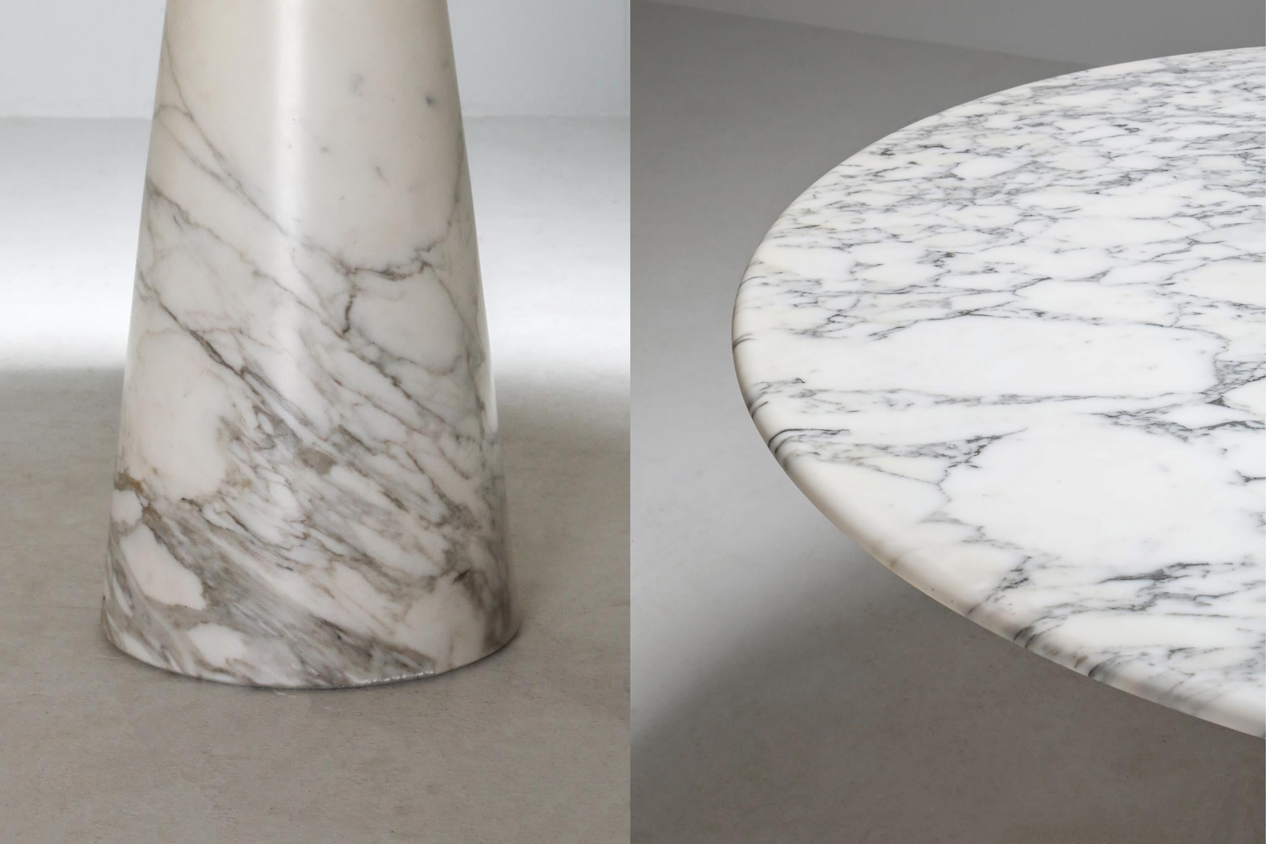 Calacatta Marble Dining Table by Angelo Mangiarotti for Skipper, 1972 In Excellent Condition In Antwerp, BE