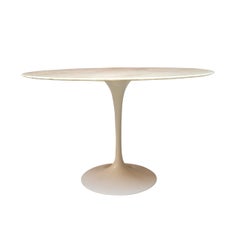 Calcutta Marble Dining Table, by Eero Saarinen for Knoll, 1973