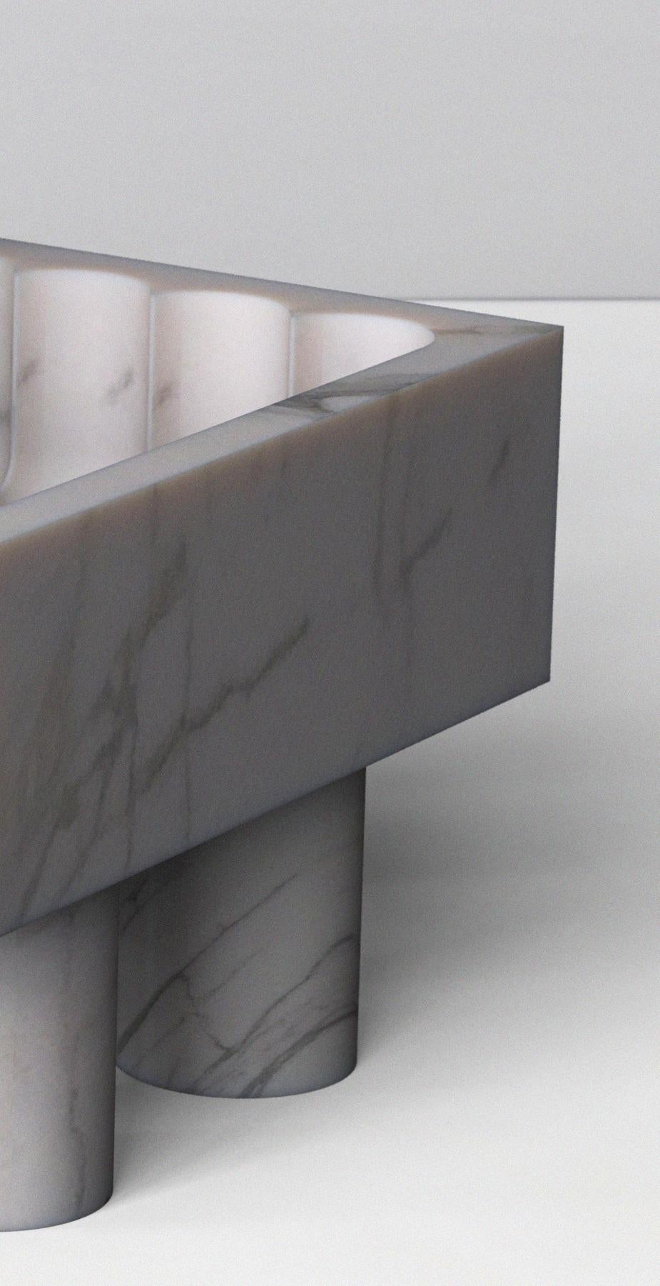 Calacatta Marble Monolithic Font by Tino Seubert In New Condition For Sale In Geneve, CH