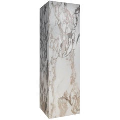 Calacatta Oro Pedestal