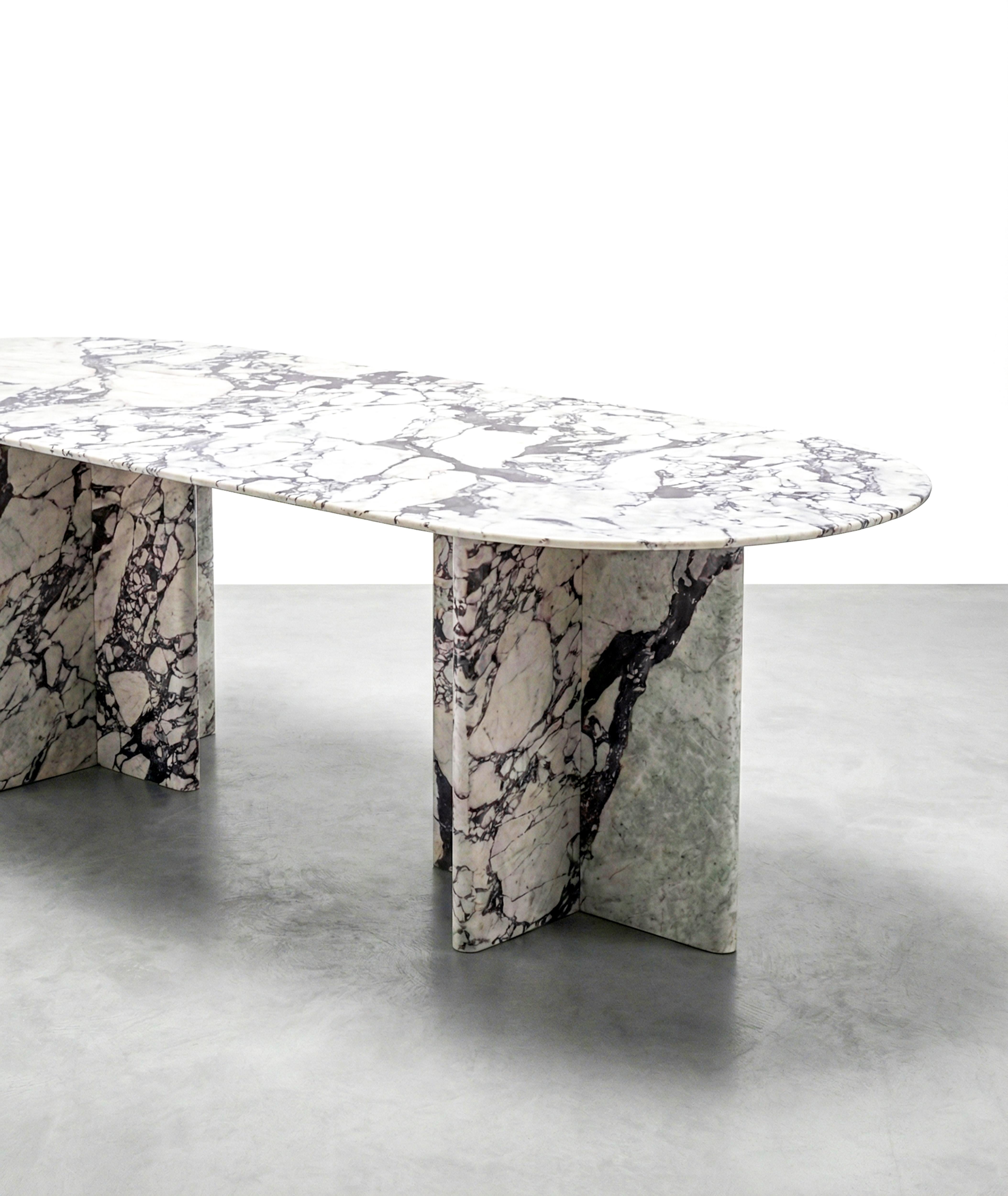 Calacatta Viola Marble Monolith Dining Table, Custom Made White Marble Table In condizioni Nuovo in vendita a İnegöl, TR