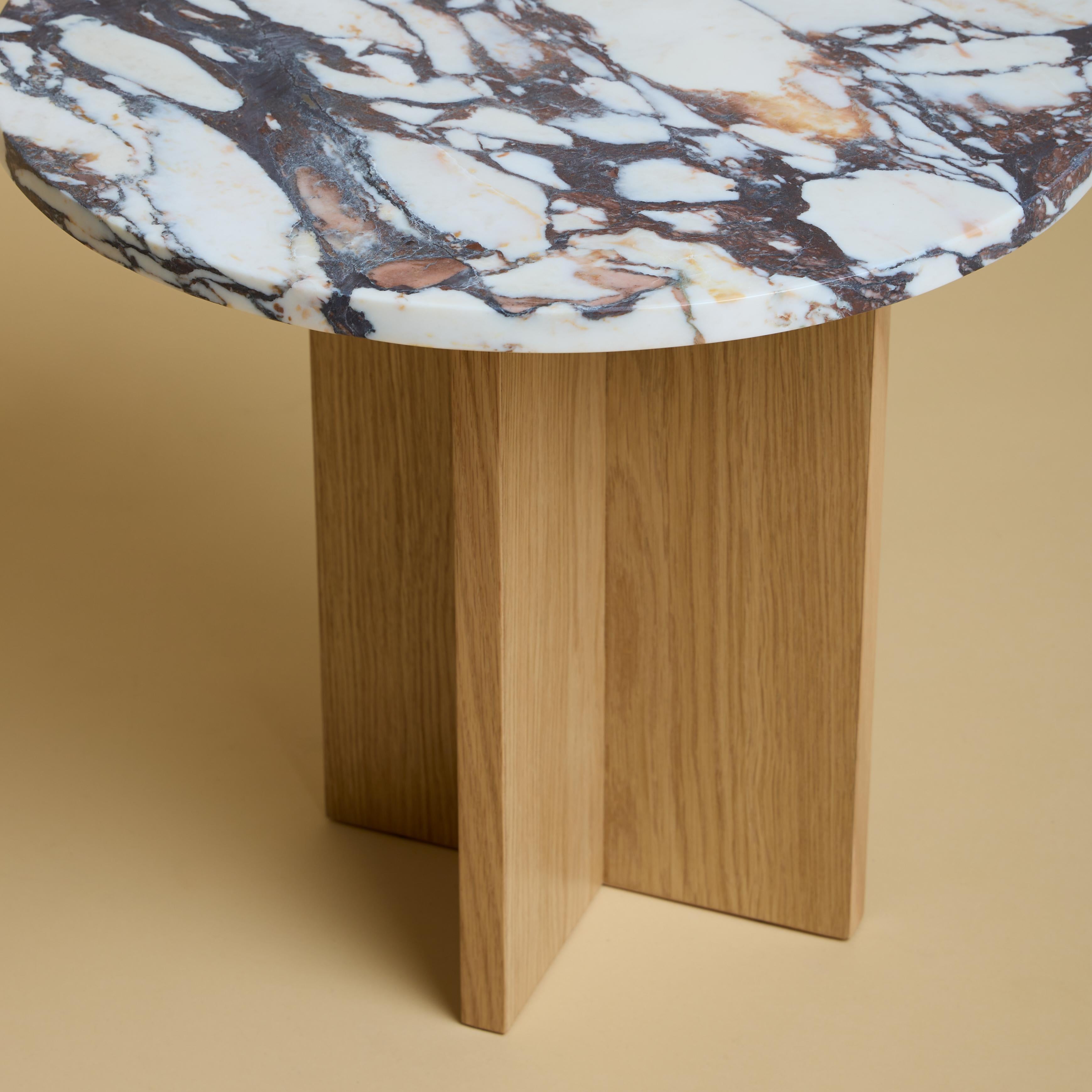 Post-Modern Round Calacatta Violet Marble Top and Natural Oak Side Table by Lebanto For Sale