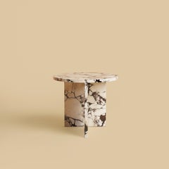 Table d'appoint circulaire en marbre Calacatta Violet, fabriquée en Italie