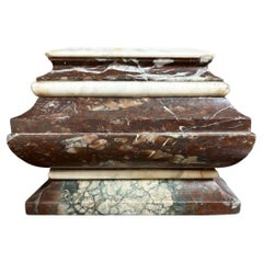 Calamaio Grand Tour in marmo a Sarcofago inizio XIX secolo