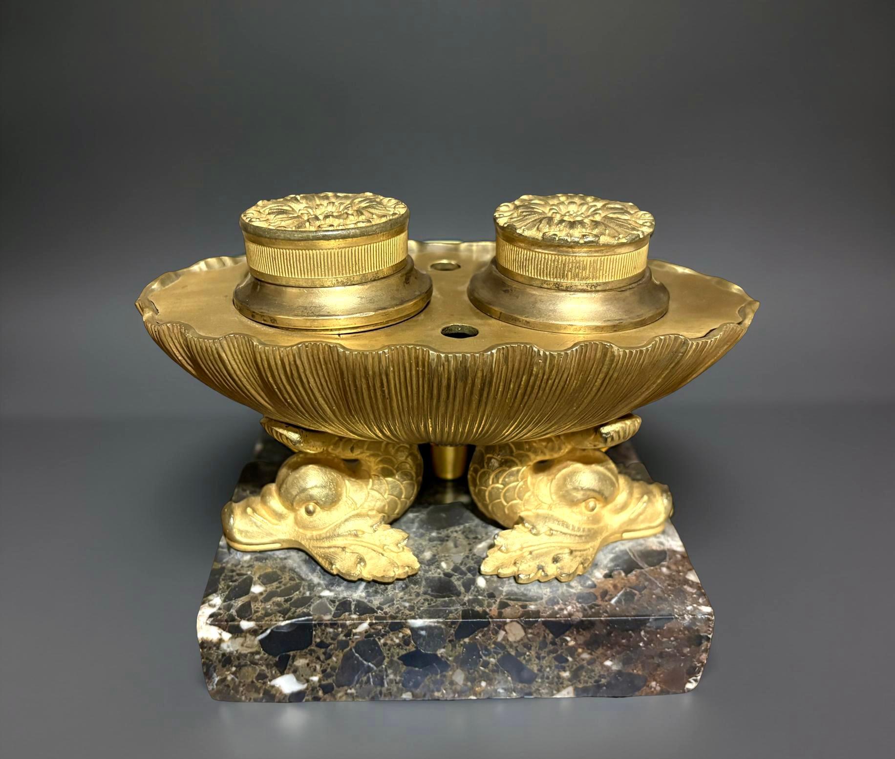 Calamaio Impero a Navicella Bronzo Dorato Ormolu inizi XIX secolo in vendita