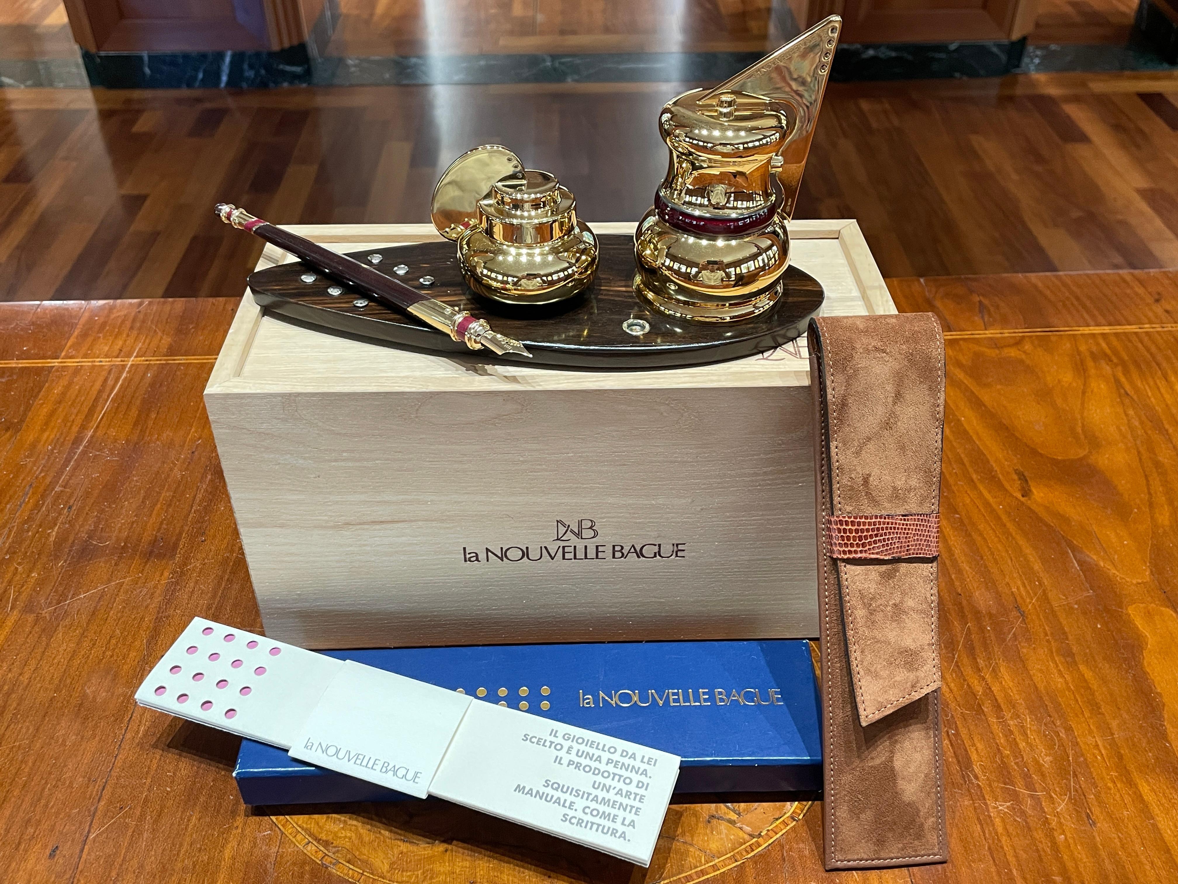 La Nouvelle Bague inkwell in gilt silver and ebony with fountain pen For Sale 10