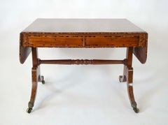 Mesa de sofá de caoba con incrustaciones de calamandro de William Wilkinson, Londres, hacia 1820