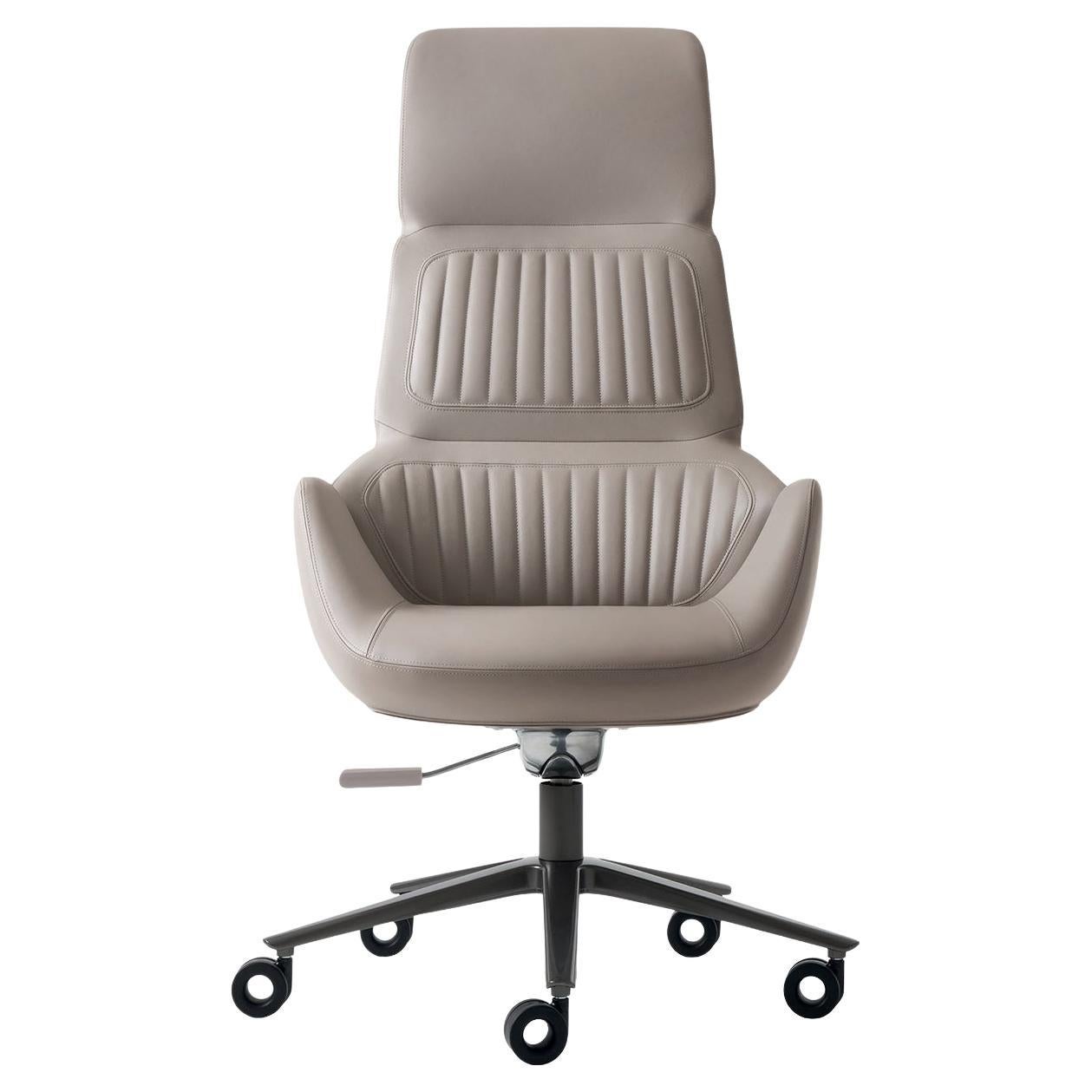 Calathea White Leather Swivel Office Chair im Angebot