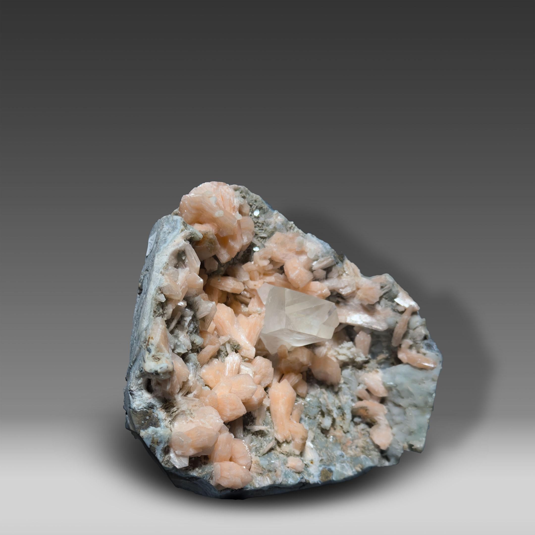Calcite and Stilbite on Apophyllite In New Condition For Sale In New York, NY