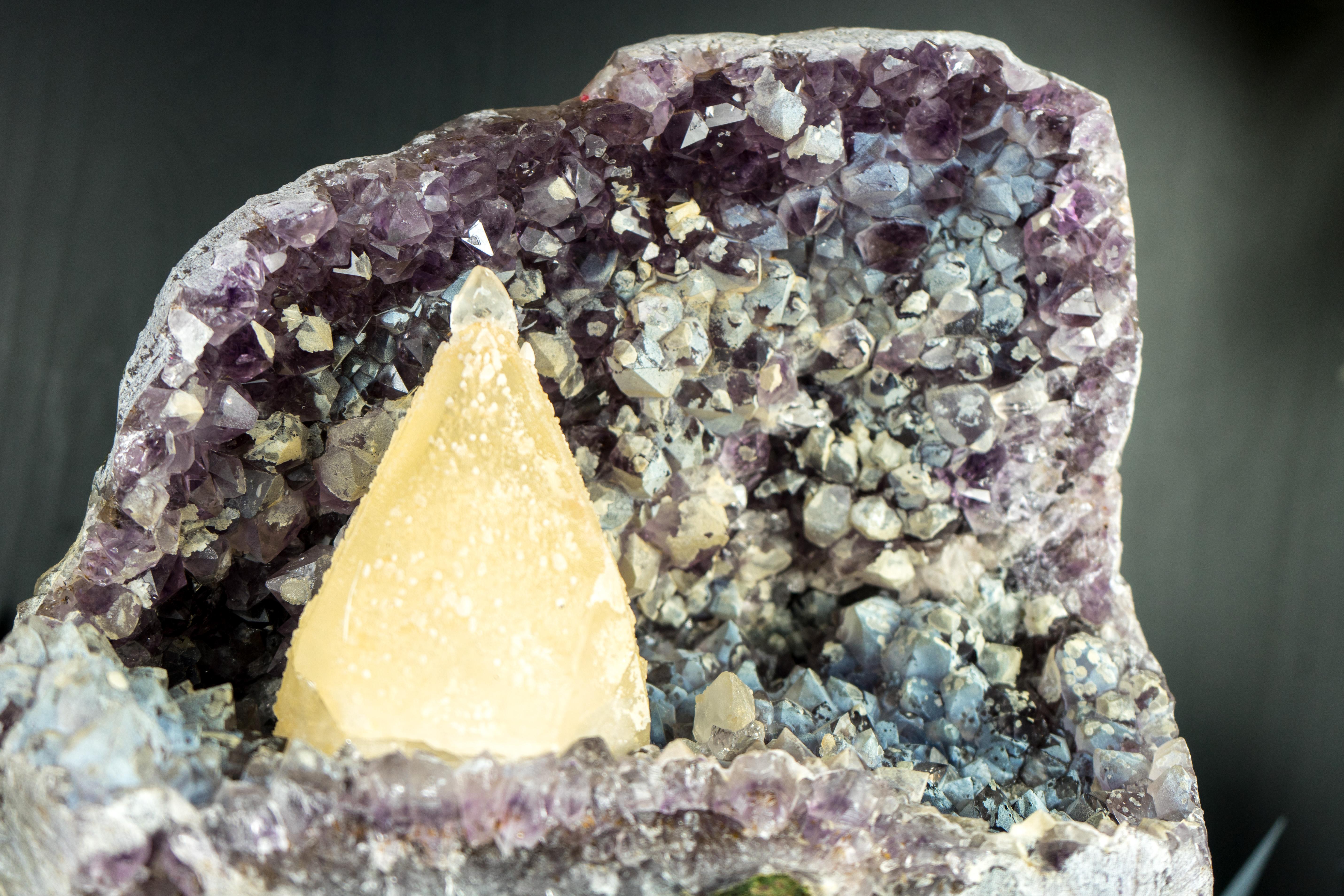 Calcite on Amethyst Specimen from the Toldinho Mine, Collector/Gallery Grade  For Sale 3