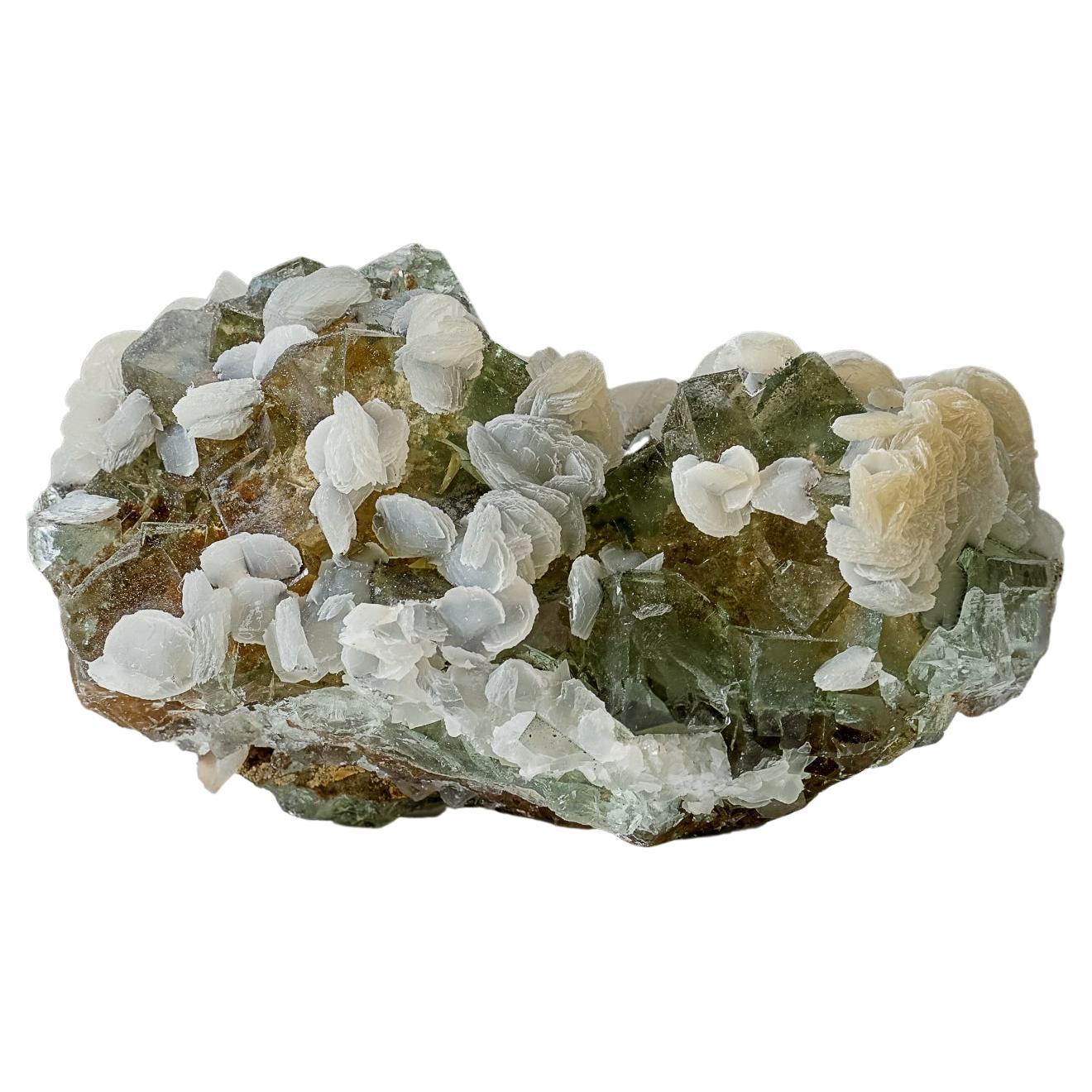 Calcite on Green Fluorite from Xianghualing-Xianghuapu Mines, Hunan, China For Sale